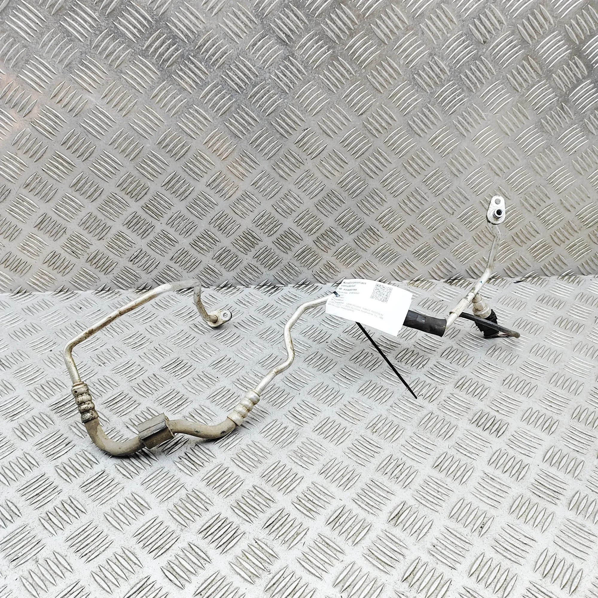 Land Rover Range Rover (L405) A/C Air Con Hose Pipe A/C Air Con Hose Pipe — LAND ROVER RANGE ROVER ...