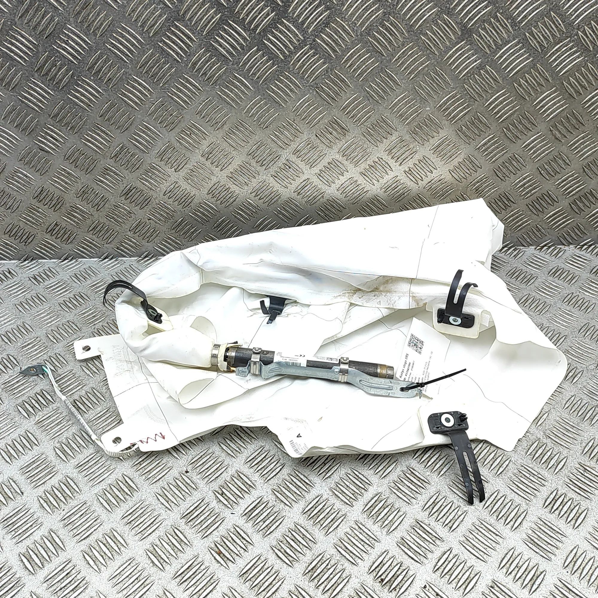 Audi TT (8S) Left Side Roof Safety Curtain SRS Left Side Roof Safety Curtain SRS — AUDI TT (FV...