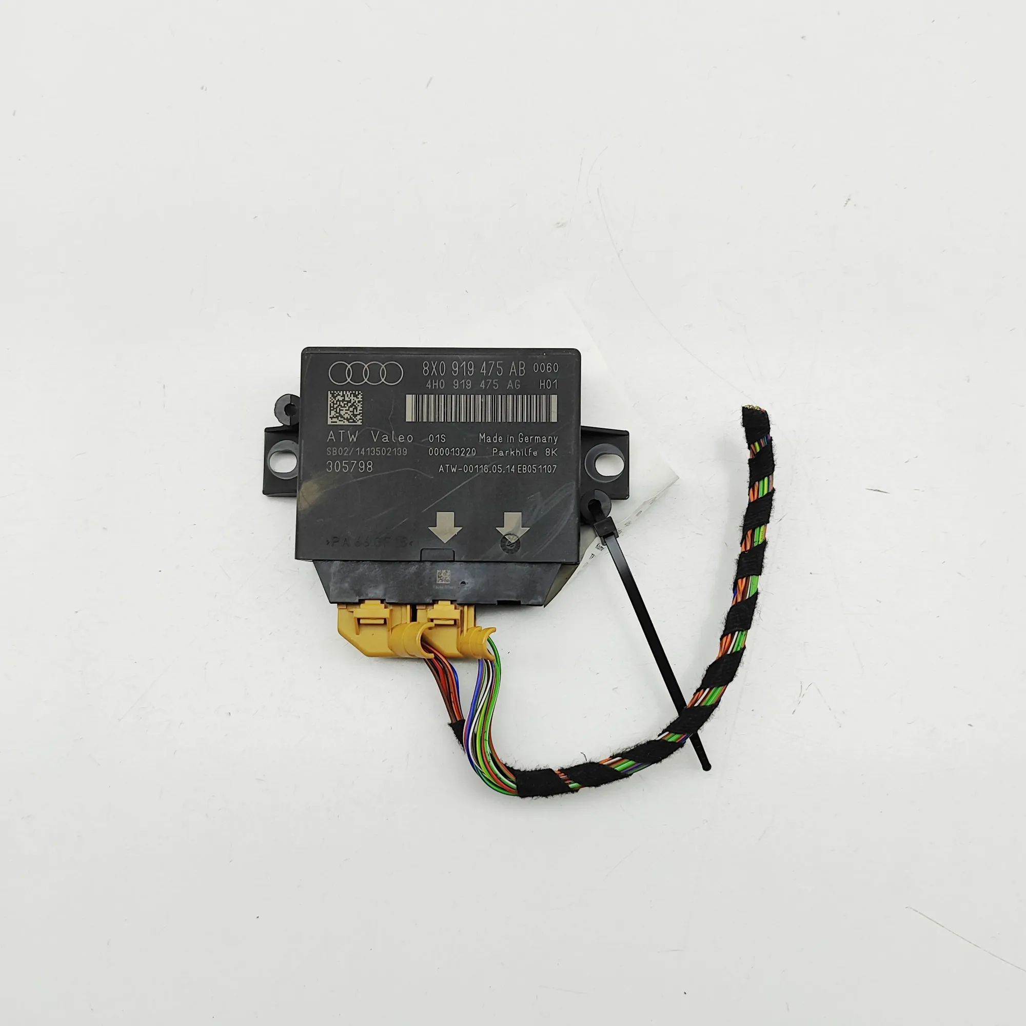 Audi Q3 (8U) PDC Parking Sensor Control Unit PDC Parking Sensor Control Unit — AUDI Q3 (8U) ...
