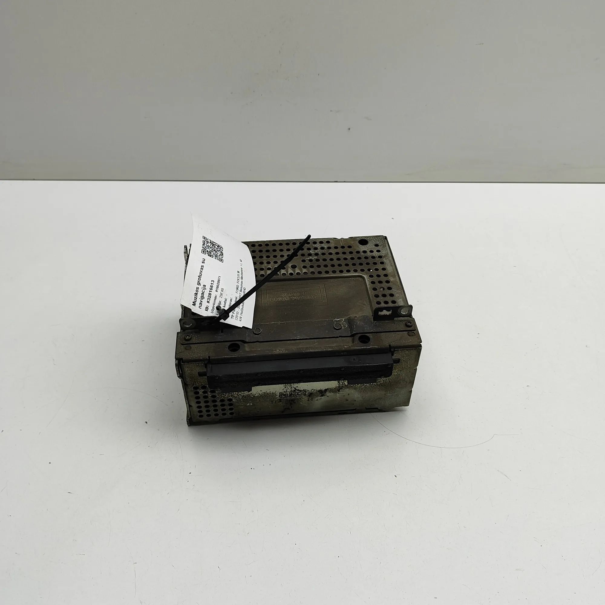 Ford Focus Radio / CD / navigation head unit Radio / CD / navigation head unit — FORD FOCUS ...