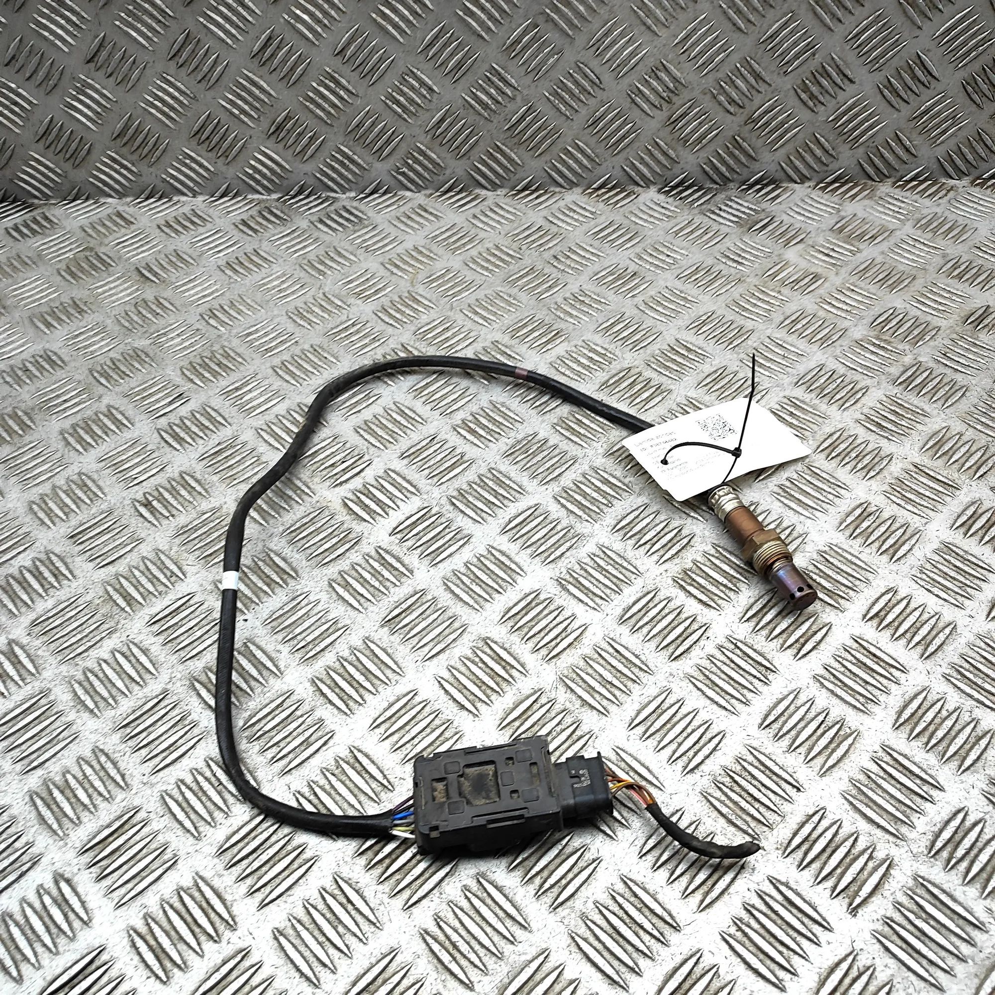 Volkswagen Golf 8 Lambda Oxygen Sensor Lambda Oxygen Sensor — VW GOLF (VIII CD1) (2020...