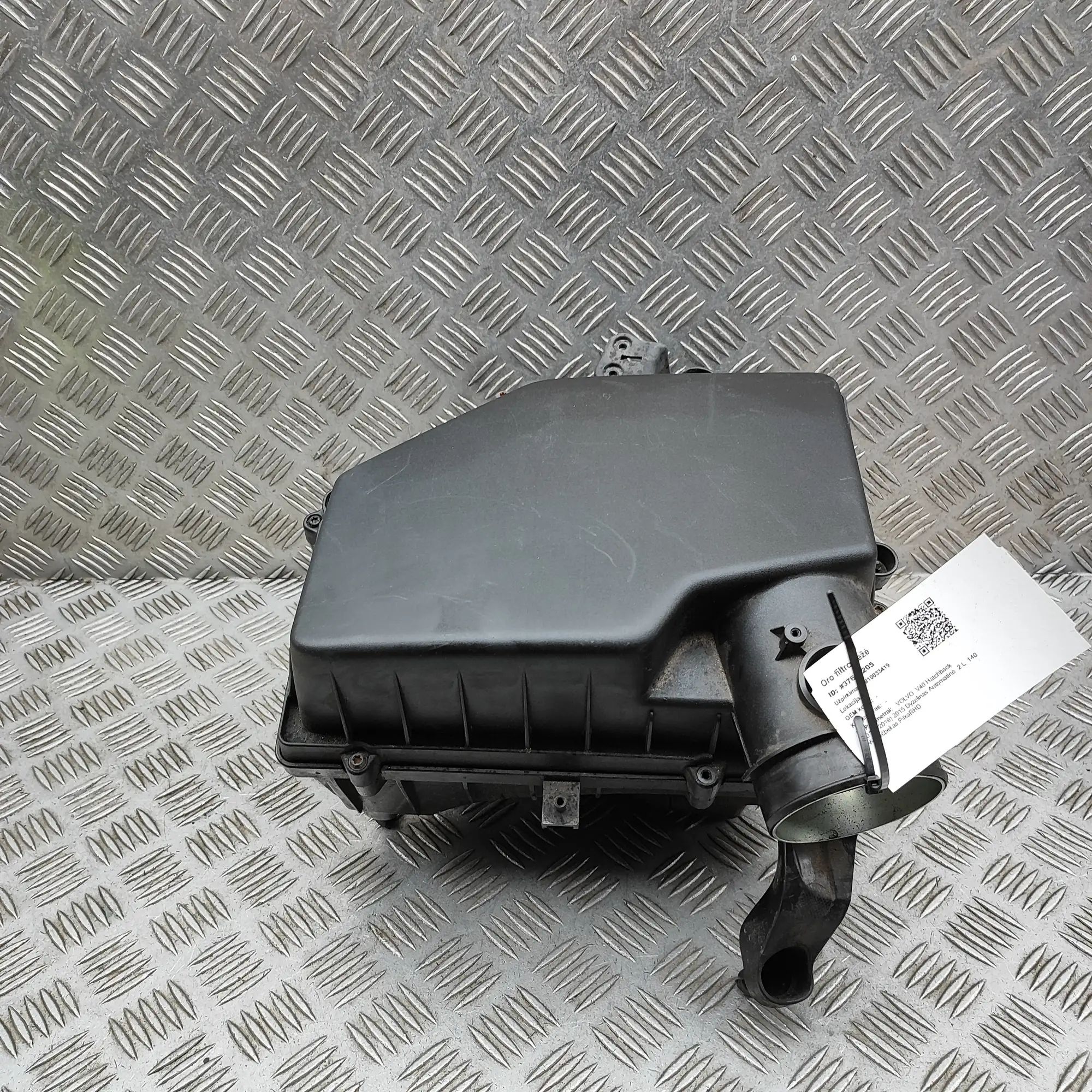 Volvo V40 Ilmanpuhdistin  Air Filter Box — VOLVO V40 (Hatchback) (2012-20...