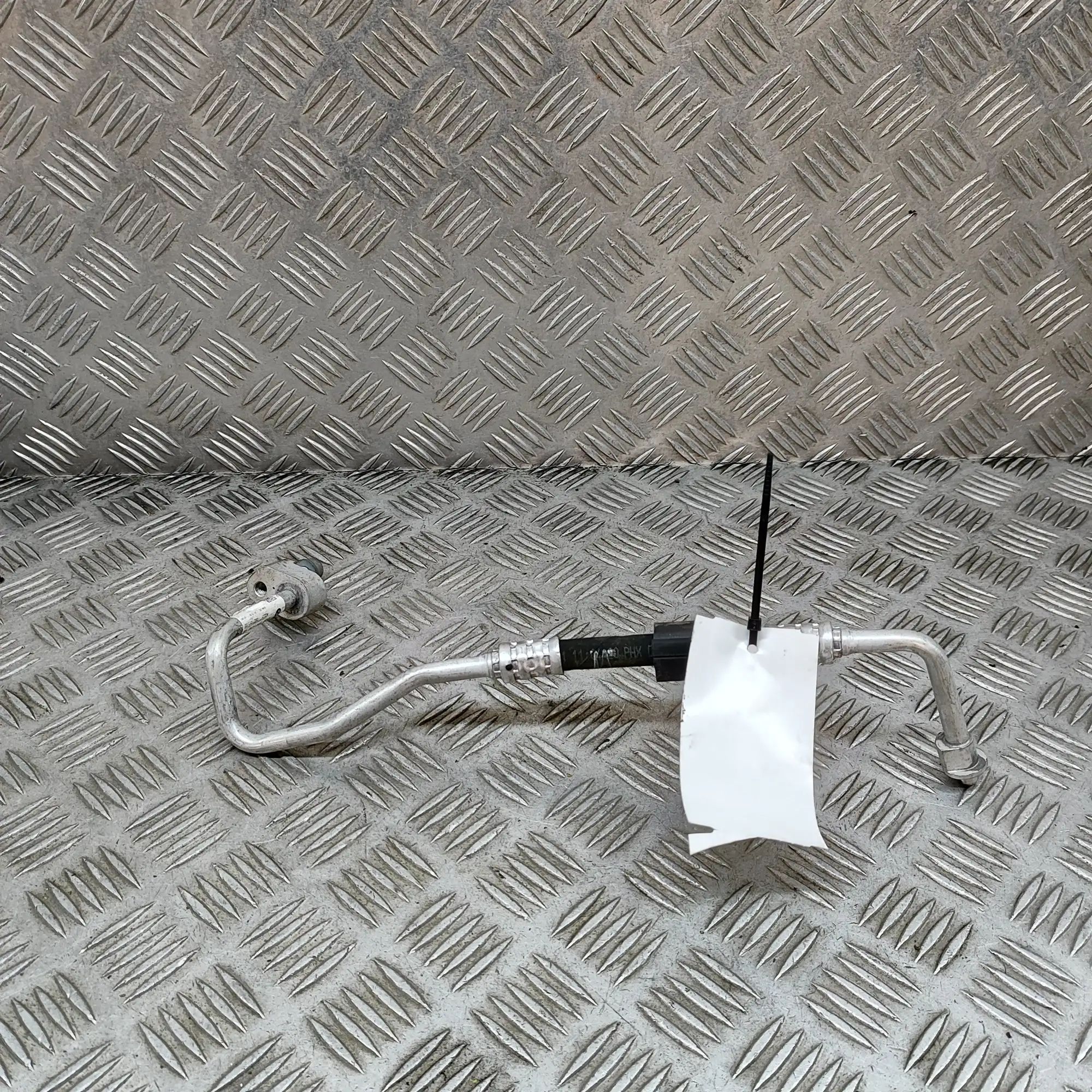 BMW iX (I20) A/C Air Con Hose Pipe A/C Air Con Hose Pipe — BMW IX (I20) (2021-...)...