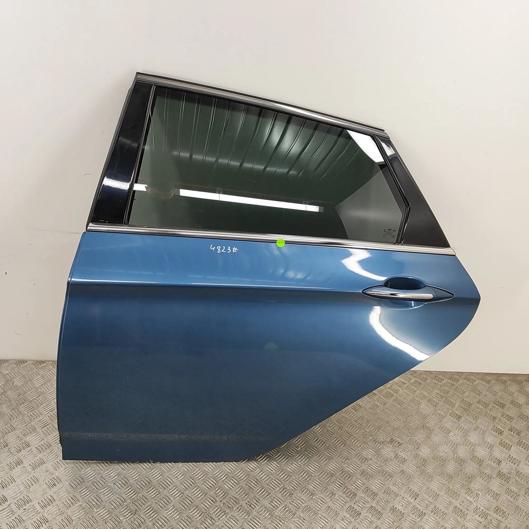 Hyundai i40 Door — rear left Door — rear left — HYUNDAI I40 (CW VF) (2011-.....