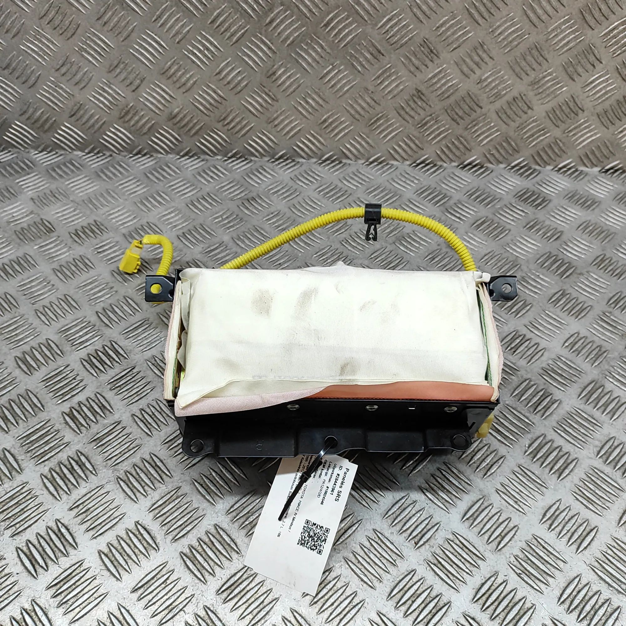 Toyota Hiace (H100) Dashboard Safety Bag SRS