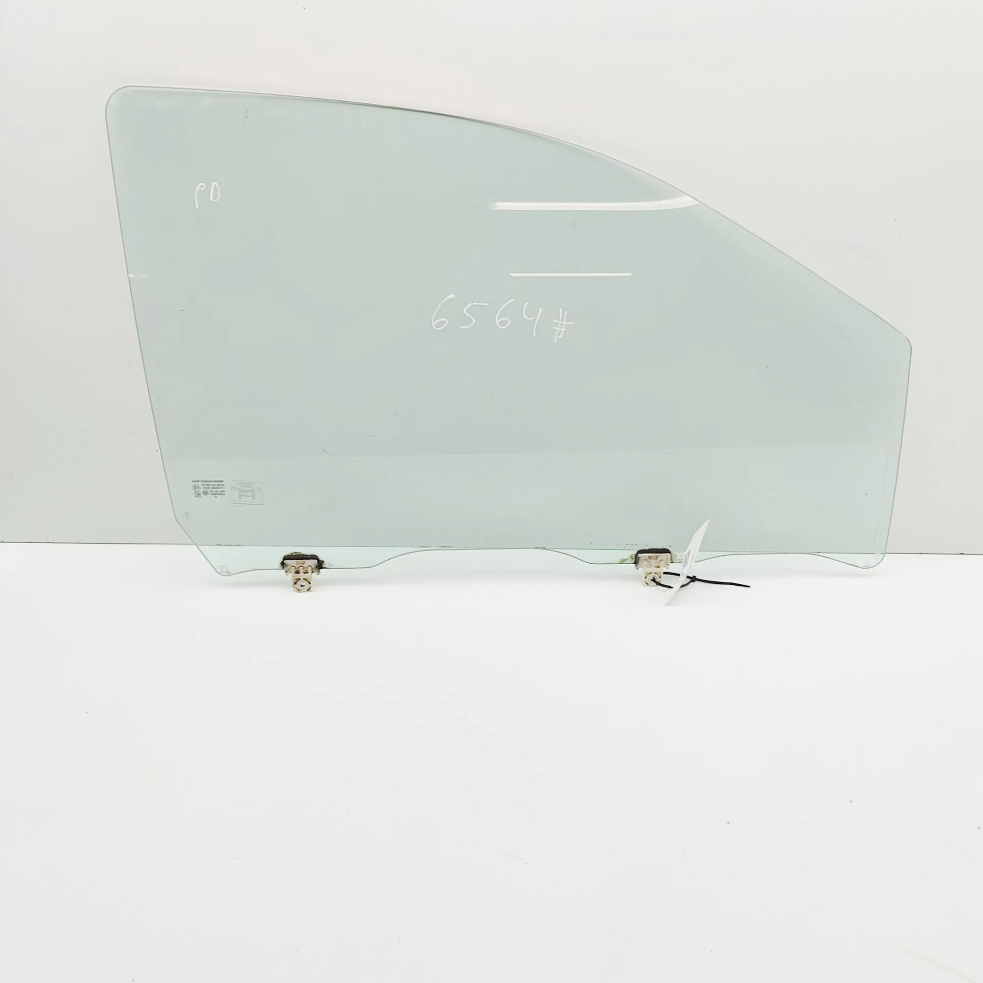Isuzu D-Max Front Right Door Window Front Right Door Window — ISUZU D-MAX (II TFR, ...
