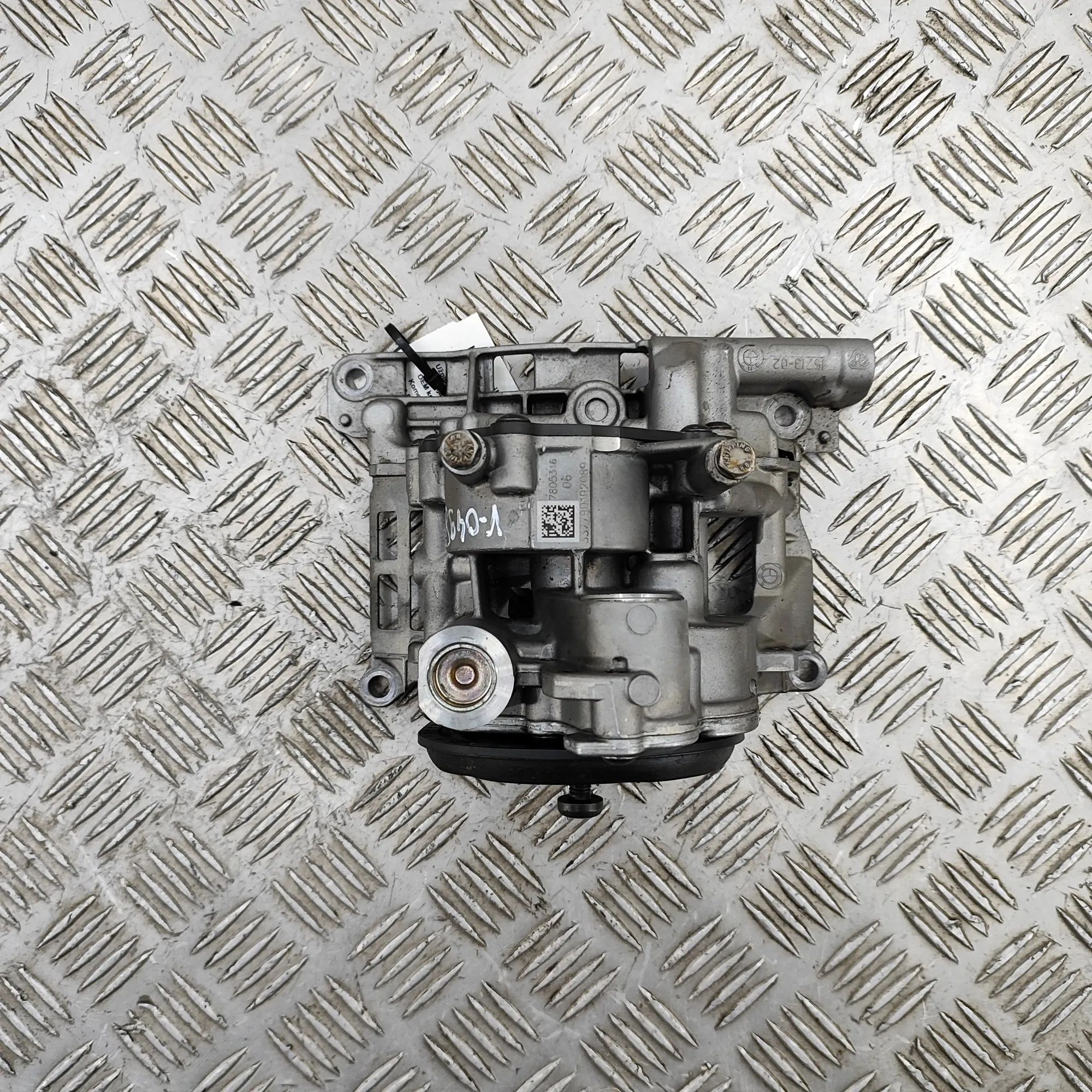 BMW X6 (E71 / E72) Oil Pump Oil pump — BMW X6 (E71, E72) (2007-2014) — 7805...