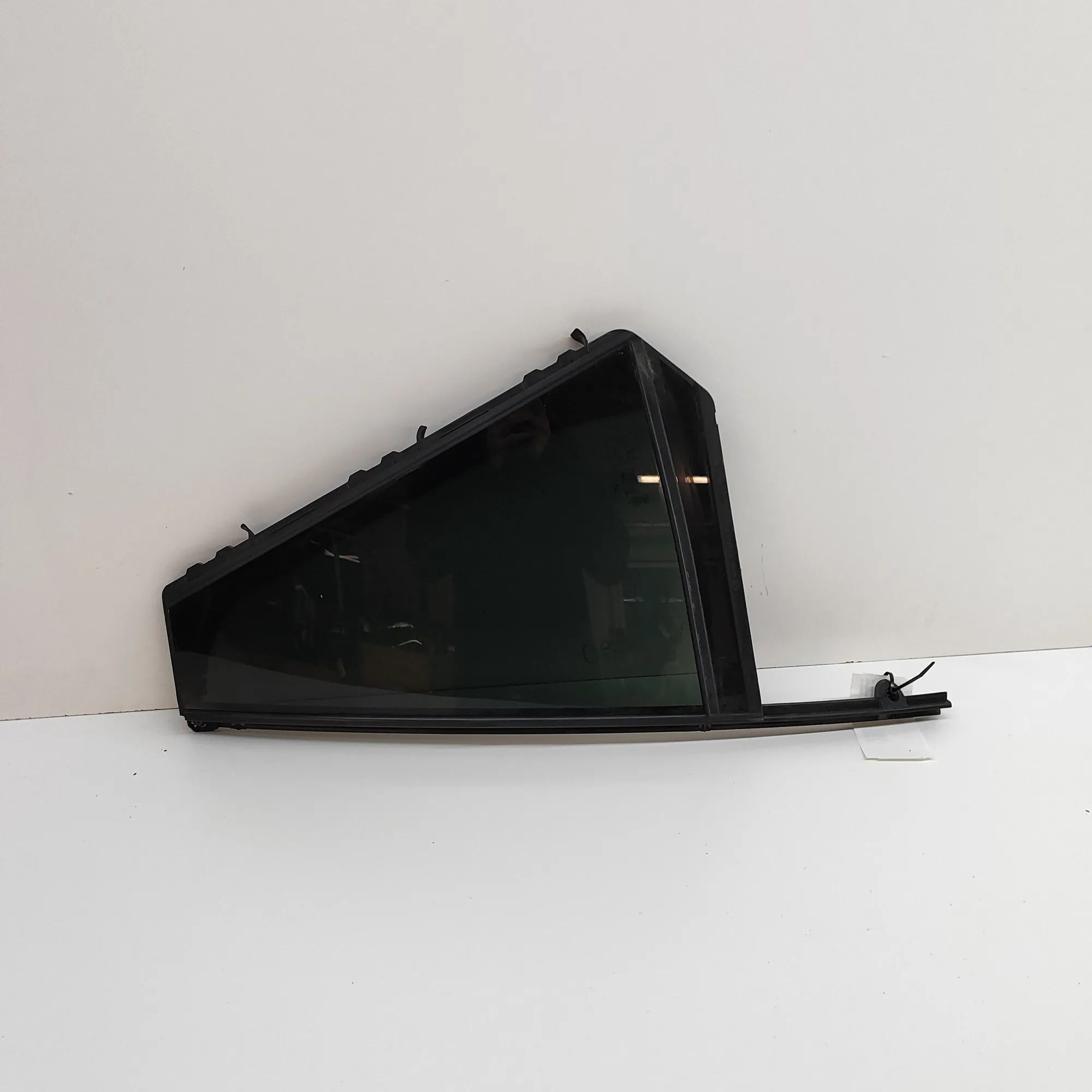 BMW X5 (G05) Rear door left-hand window Rear door left-hand window — BMW X5 (G05) (2018...