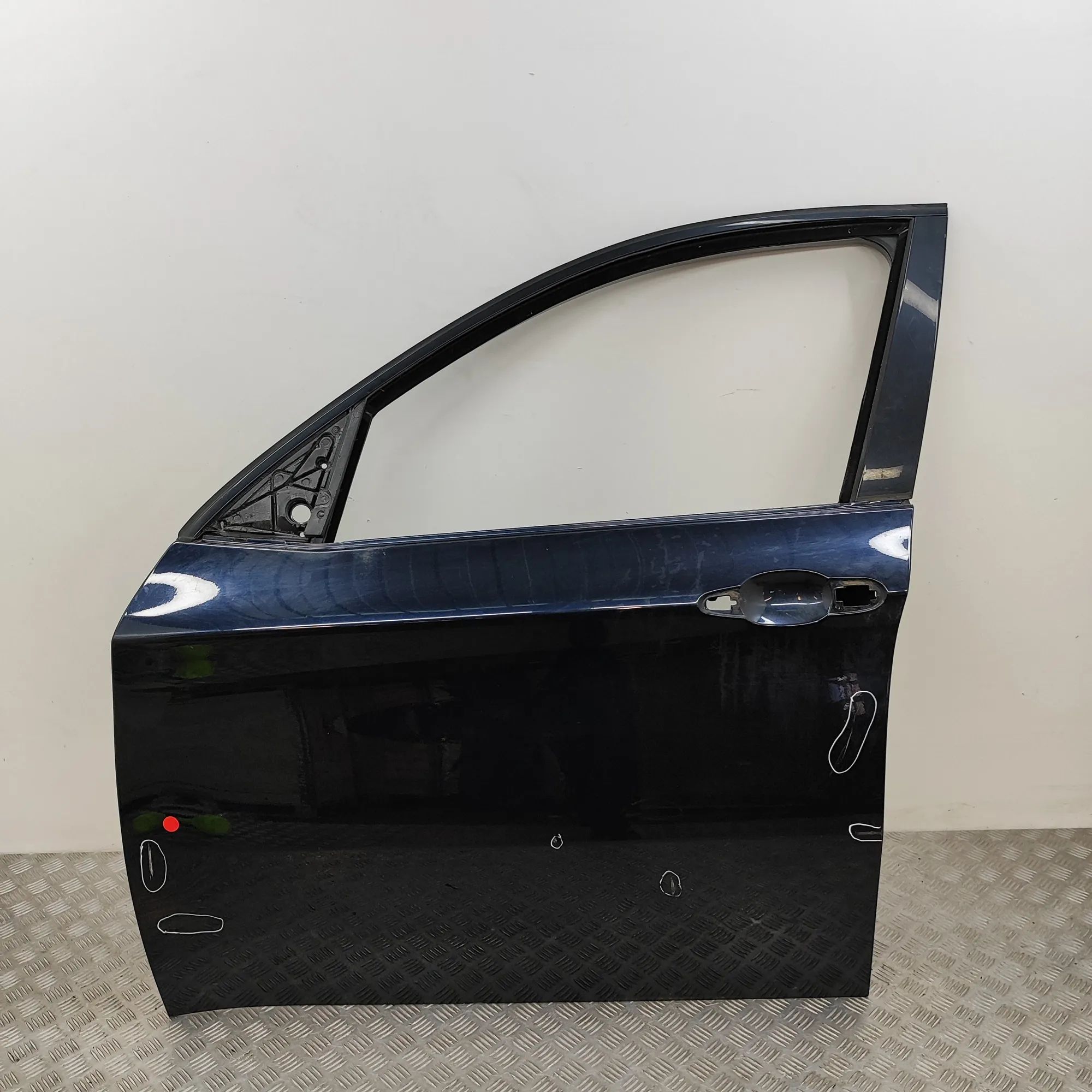 BMW X6 (E71 / E72) Door — front left Door — front left — BMW X6 (E71, E72) (2007-201...