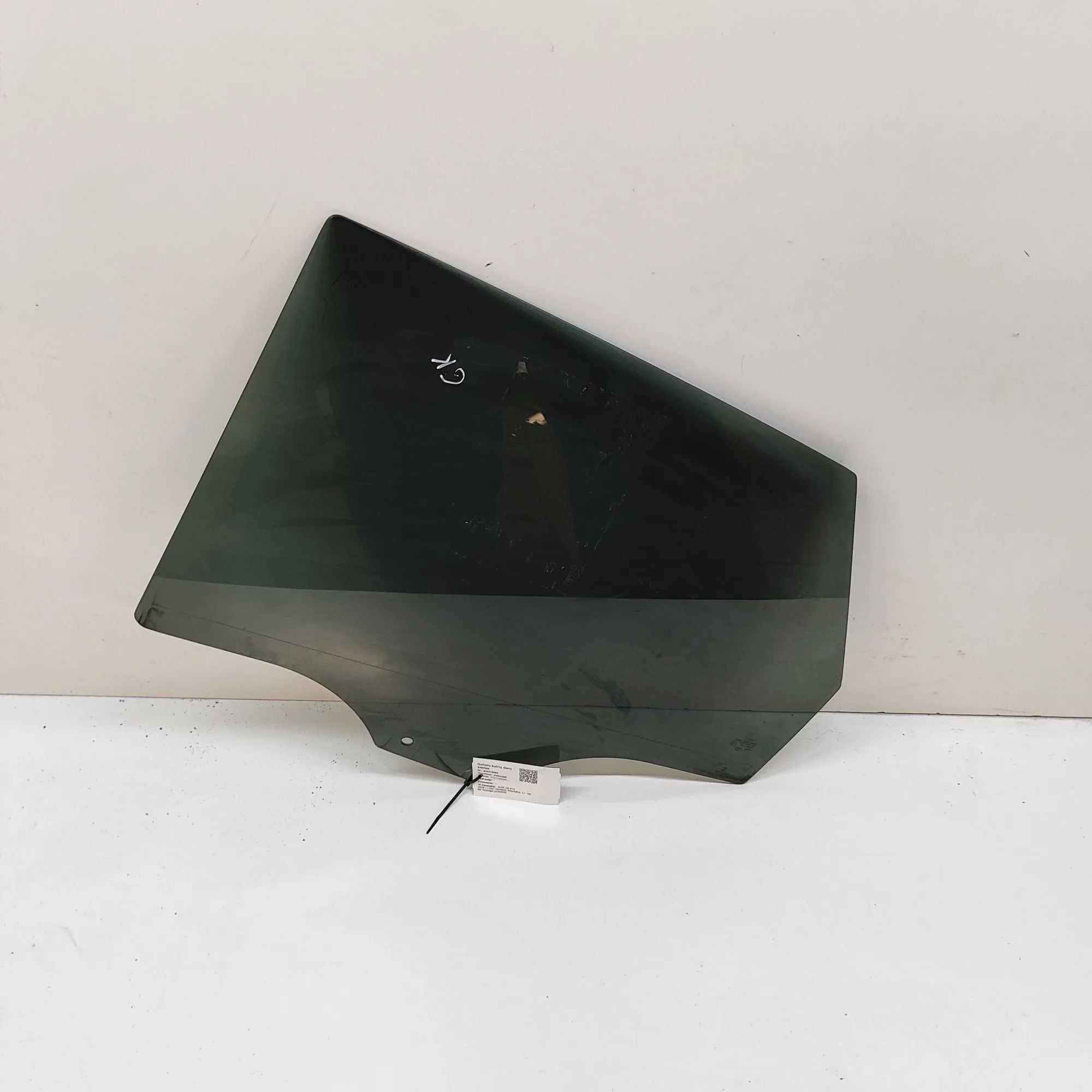 Audi Q5 (FY) Rear Left Door Window Rear Left Door Window — AUDI Q5 (FY) (2016-...)...