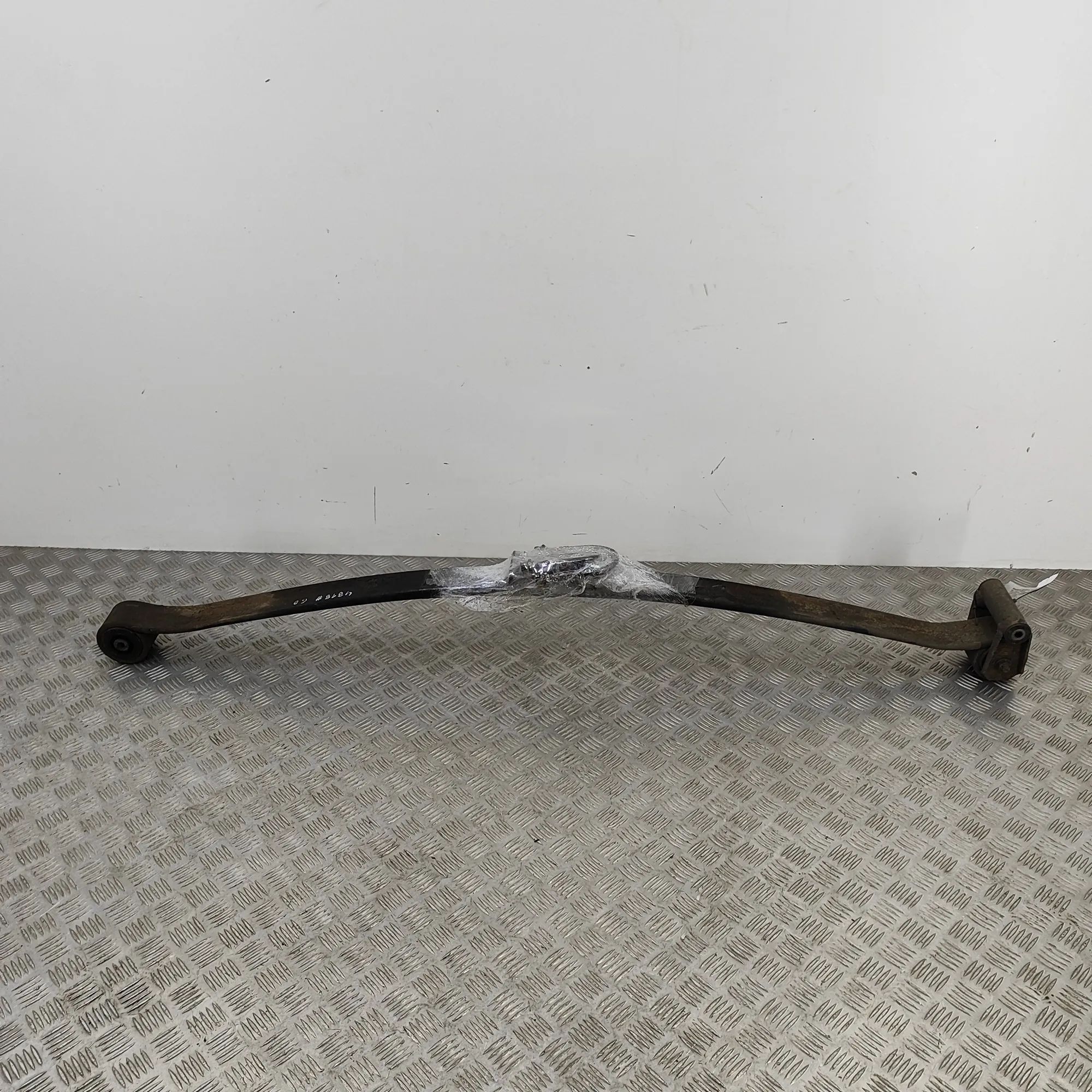 Volkswagen Crafter Rear Right Leaf Spring Rear Right Leaf Spring — VW CRAFTER (30-50 Van ...