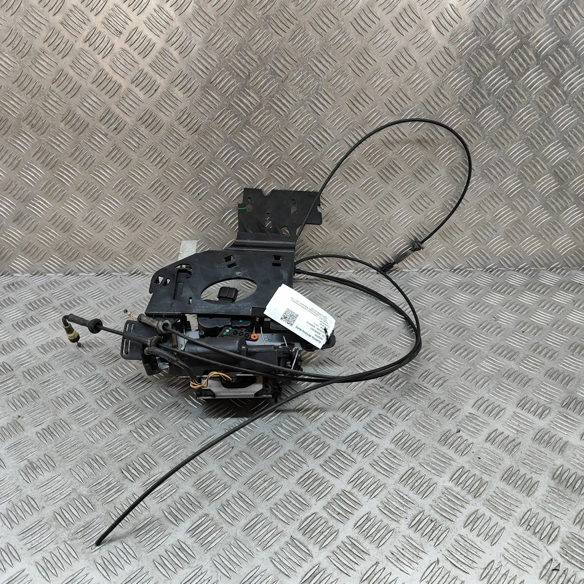 Chrysler Grand Voyager / Town & Country Door lock — rear right Door lock — rear right — CHRYSLER GRAND (VOYAGE...