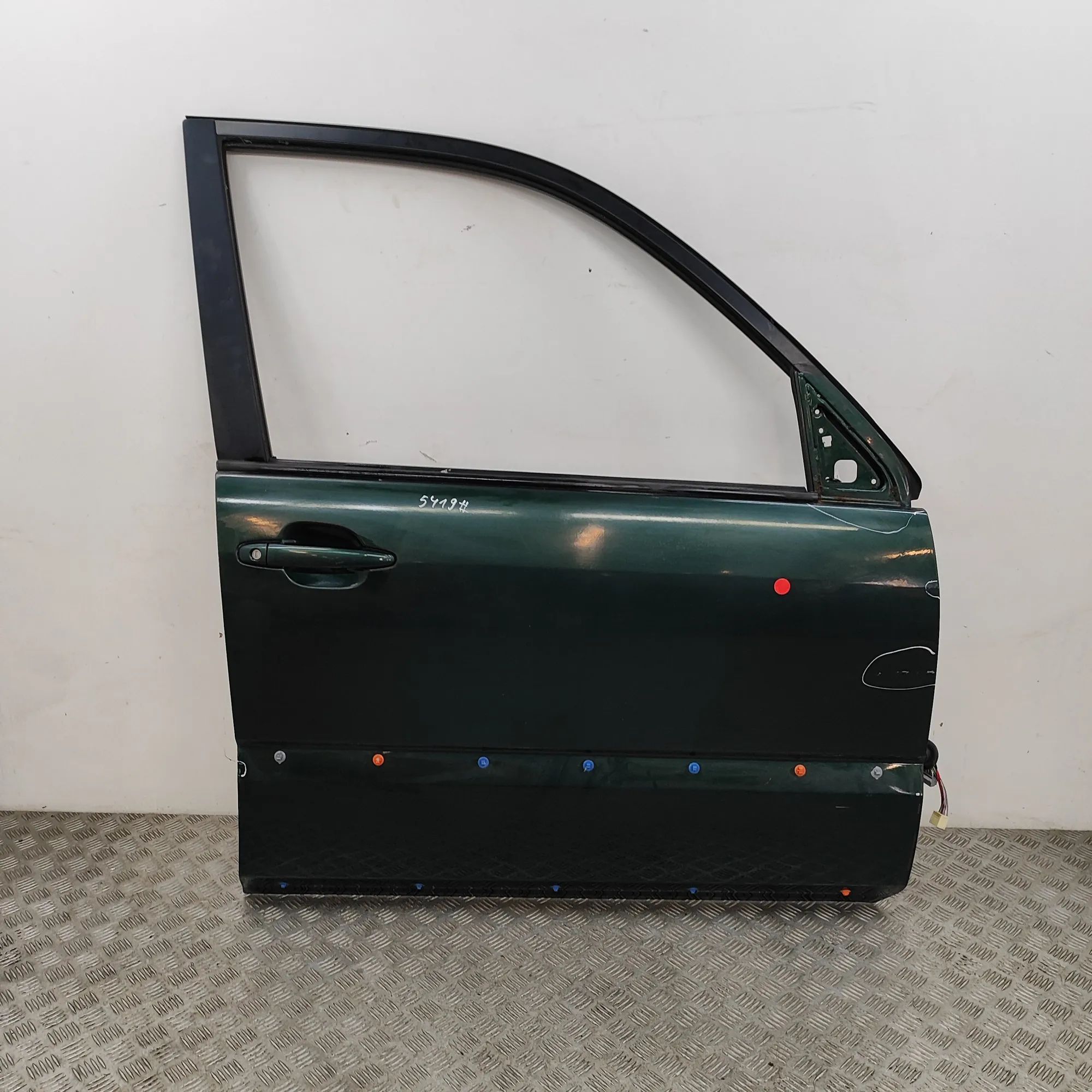 Toyota Land Cruiser 100 Door — front right Door — front right — TOYOTA LAND CRUISER (120 _...