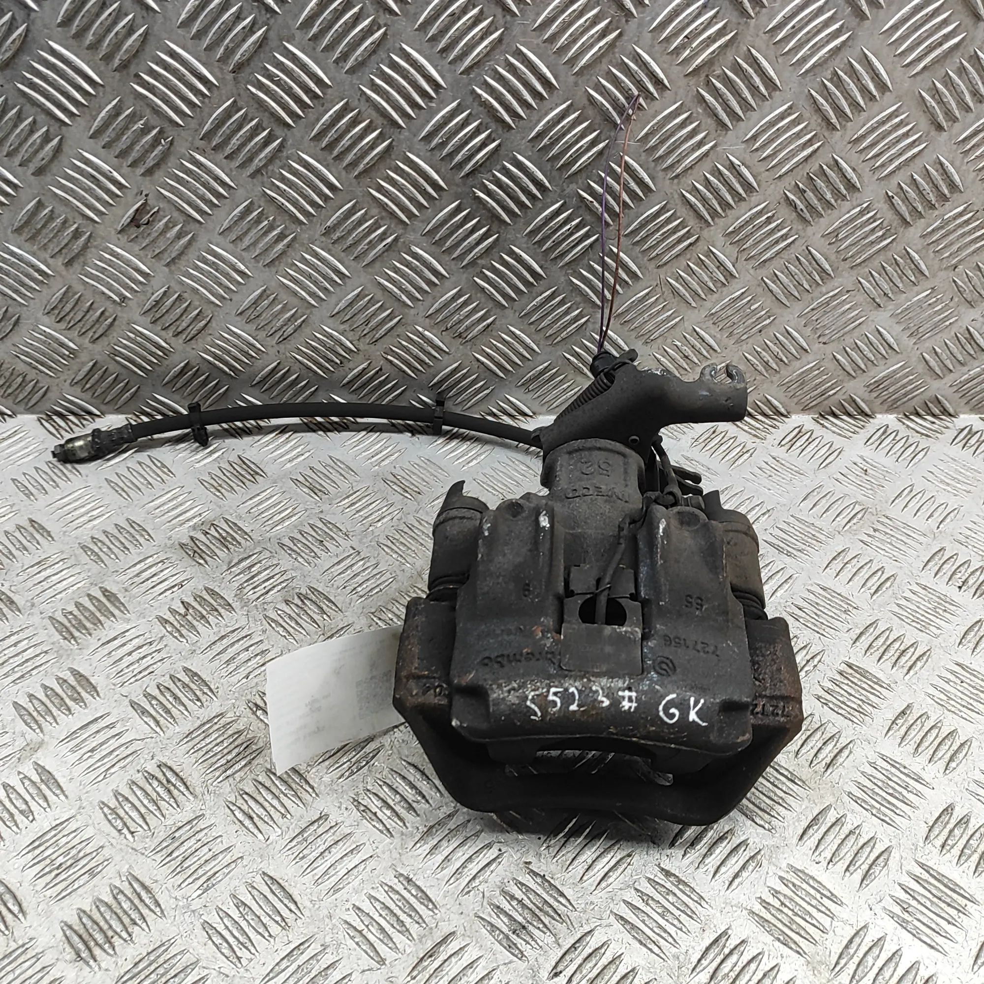 Iveco Daily Brake caliper — rear left Brake caliper — rear left — IVECO DAILY (VI Box...