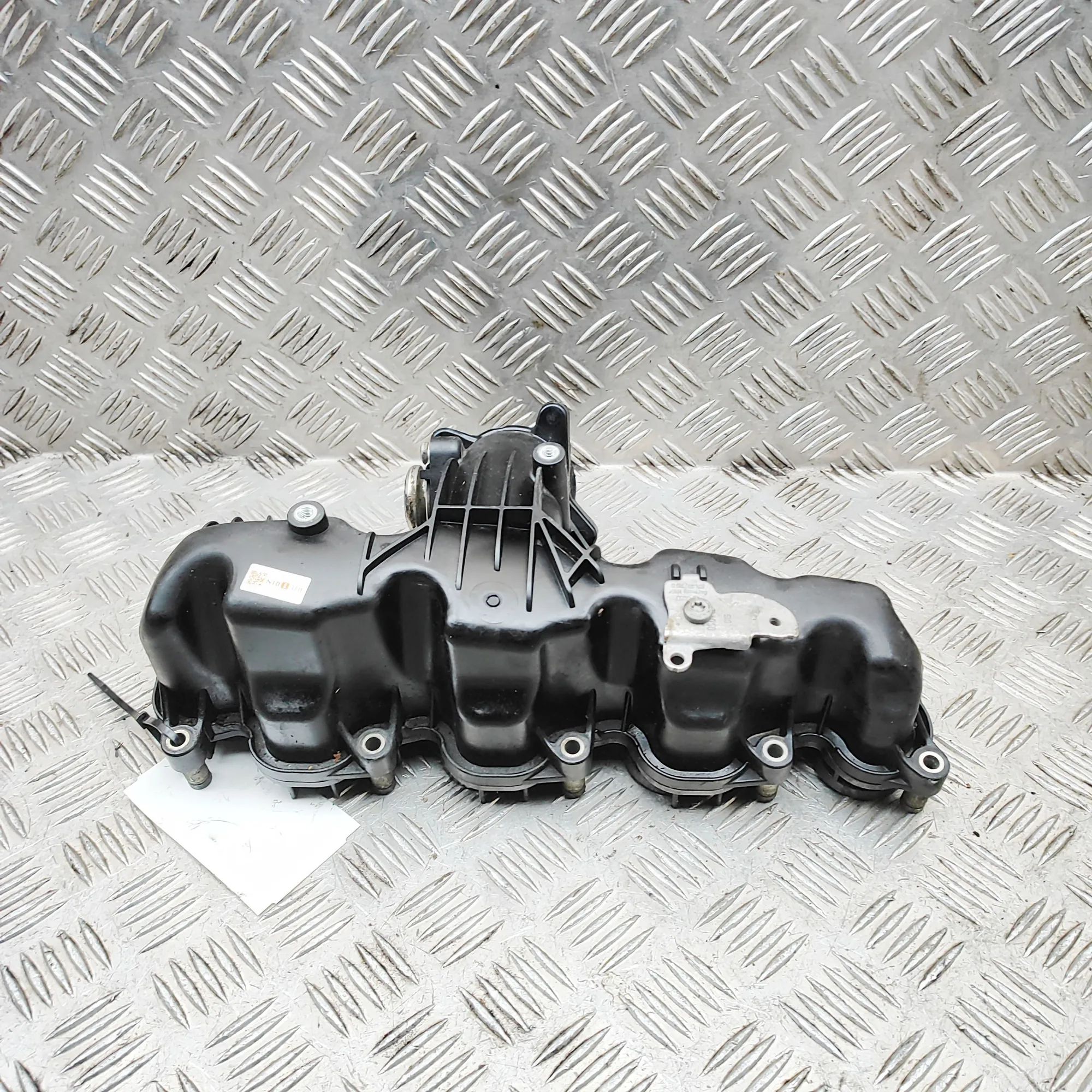 Volkswagen Amarok imusarja Intake Manifold — VW AMAROK (2H_, S1B) (2010-20...