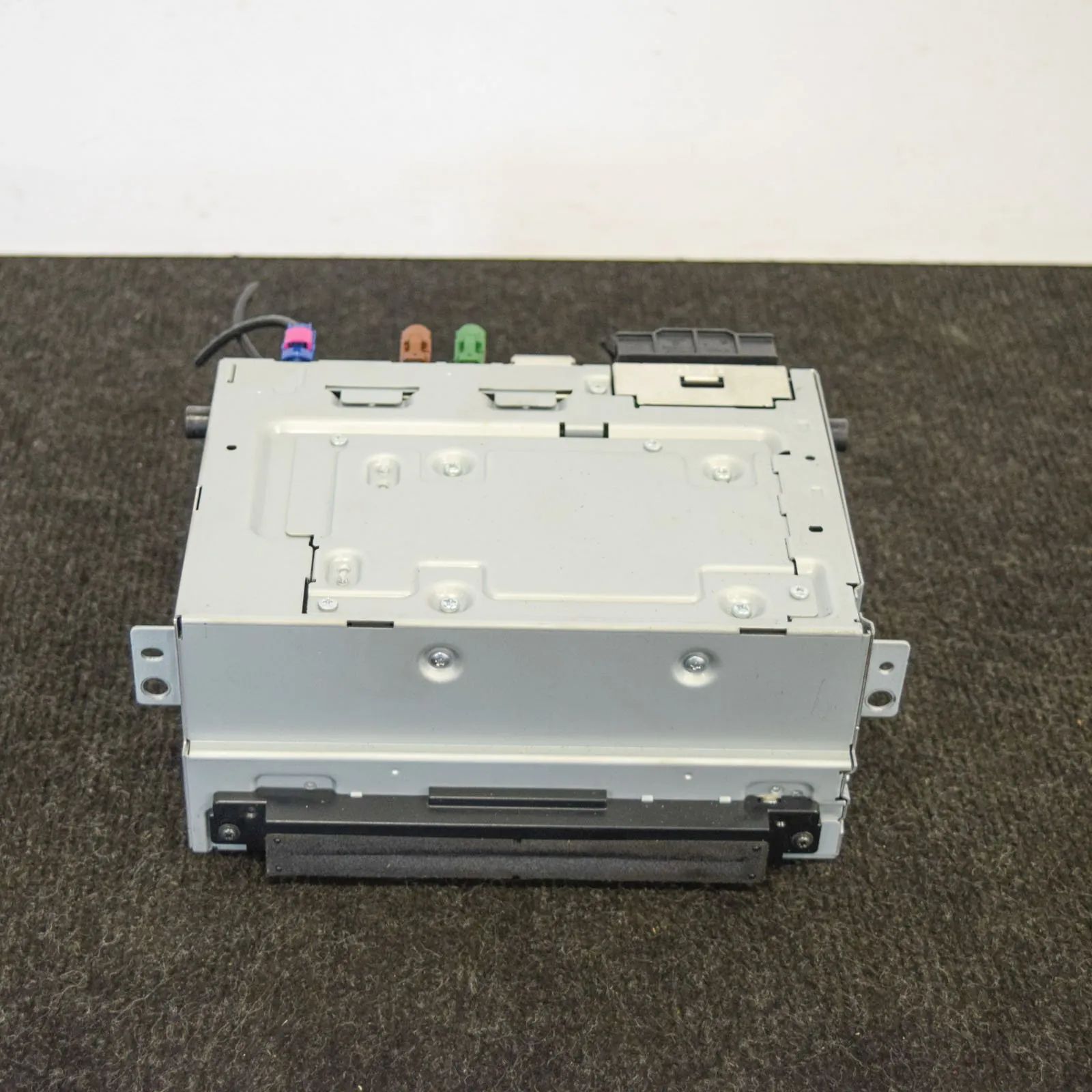 Volvo S60 Radio/CD head unit Radio/CD head unit — VOLVO S60 (II) (2010-2019)...