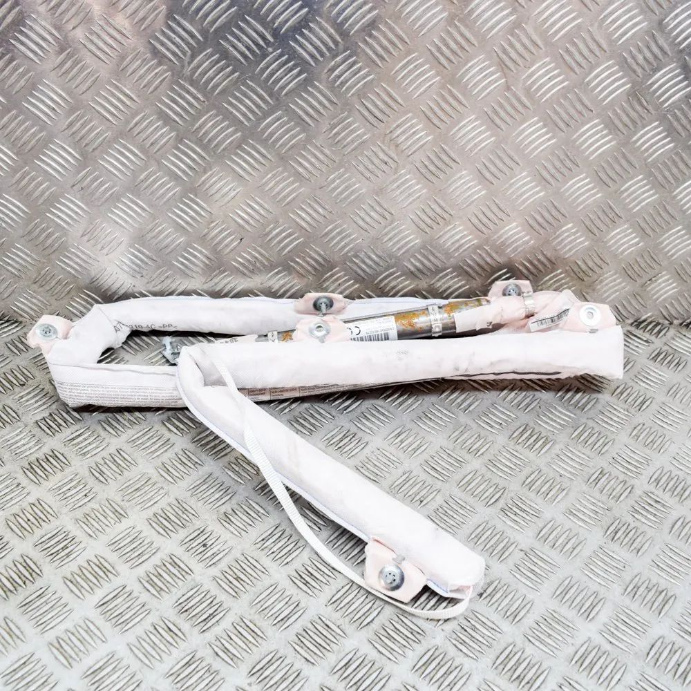 Land Rover Range Rover (L405) Right Side Roof Safety Curtain SRS Right Side Roof Safety Curtain SRS — LAND ROVER...