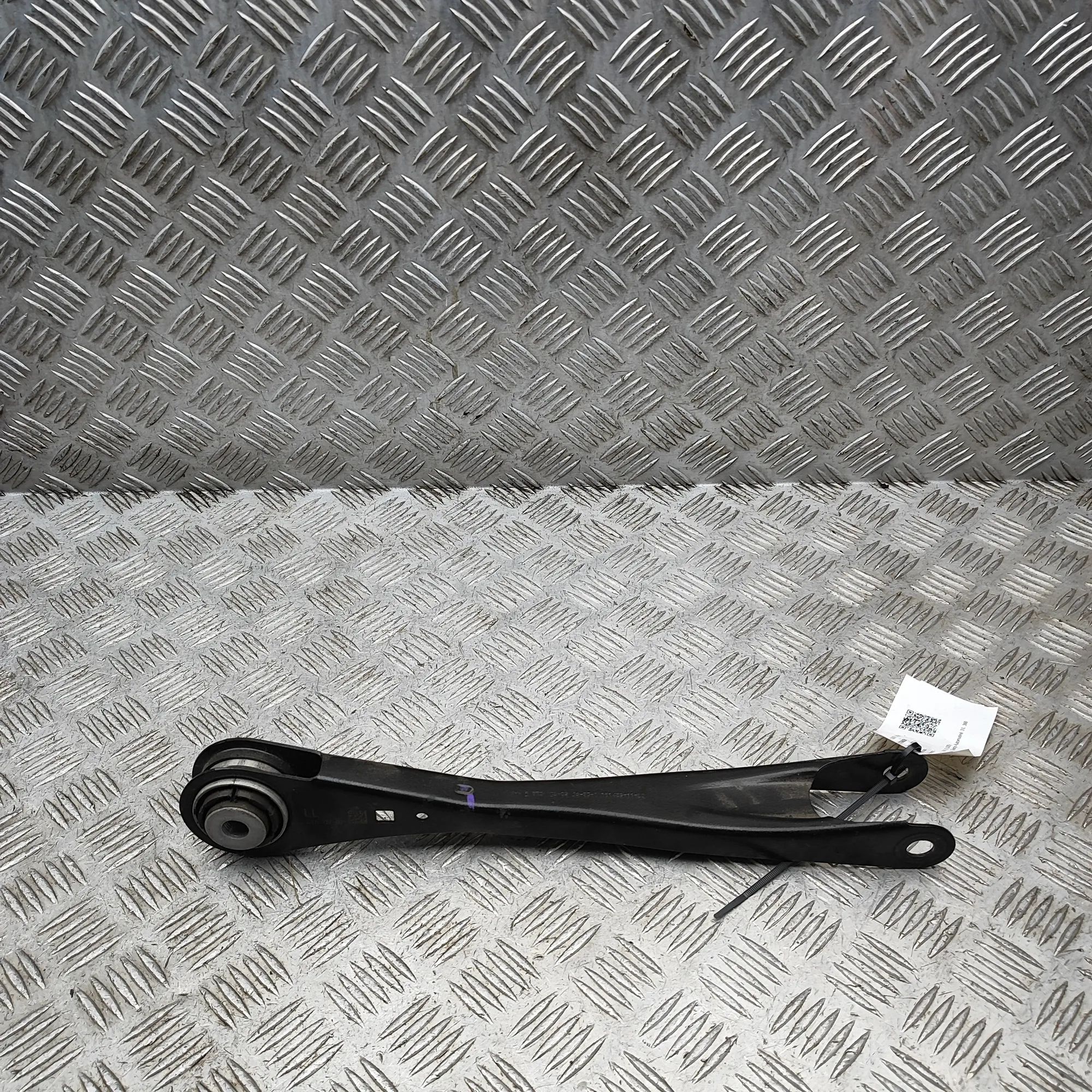 BMW X5 (G05) Control arm — rear left Control arm — rear left — BMW X5 (G05) (2018-.....