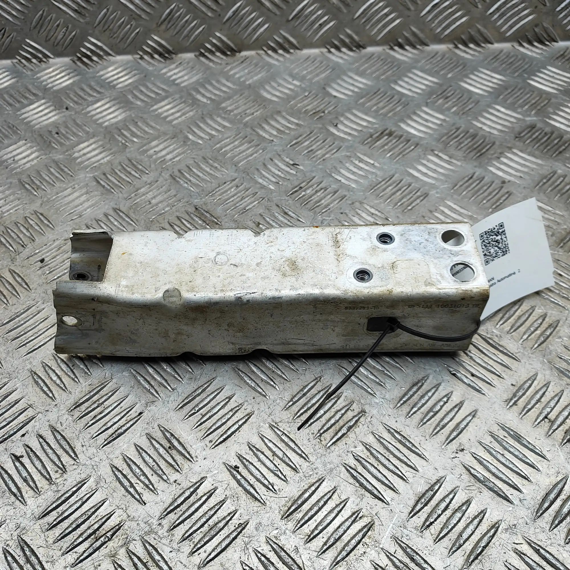 Mini Countryman (U25) Left Side Crash Absorber Left Side Crash Absorber — MINI COUNTRYMAN (U25...