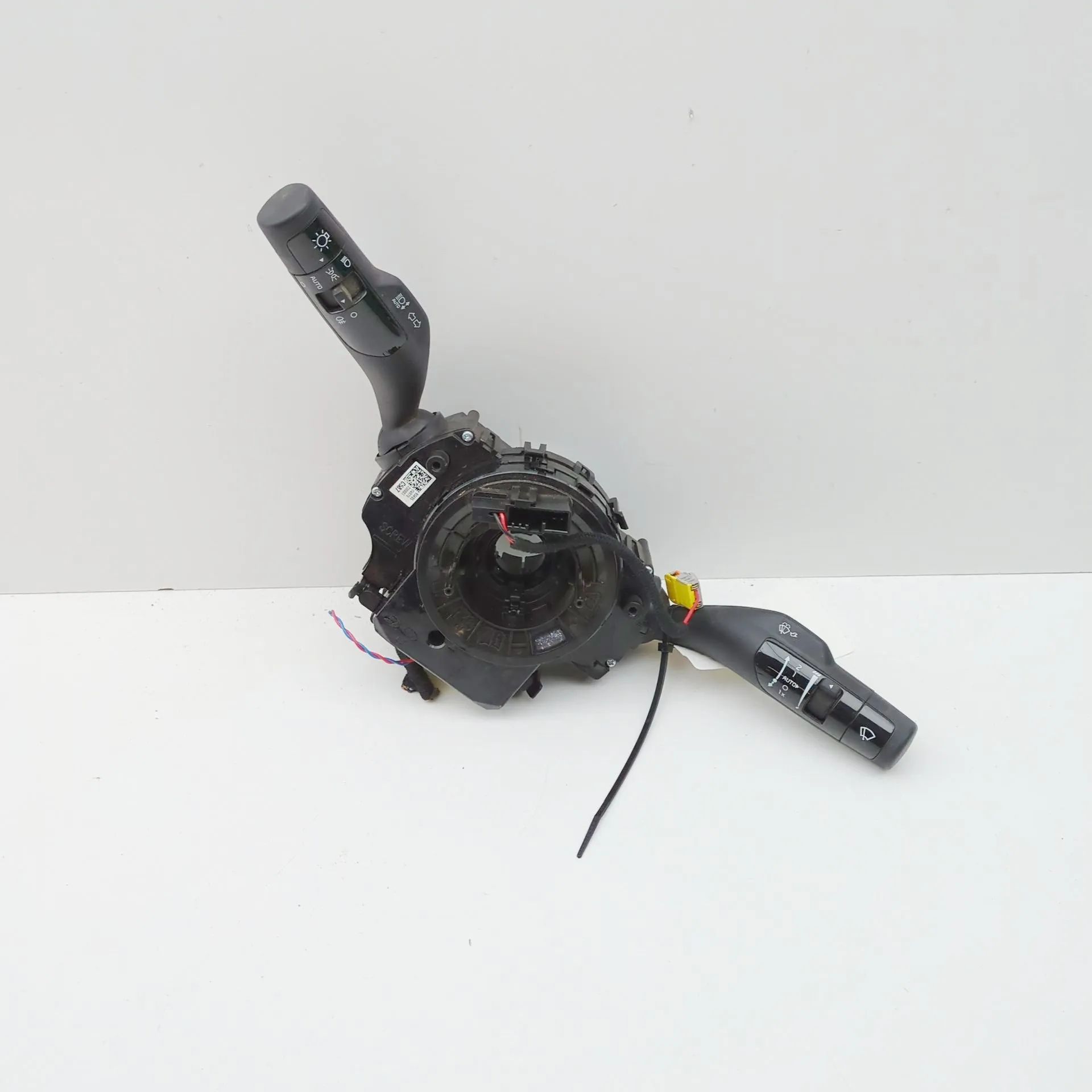 Kia EV6 Indicator Wiper Stalk Switch Indicator Wiper Stalk Switch — KIA EV6 (CV) (20...