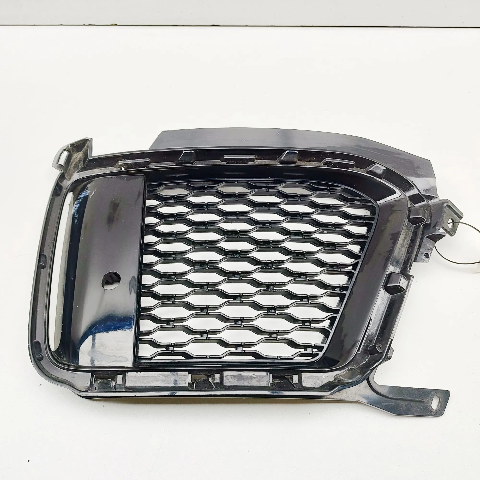 Land Rover Range Rover Sport (L494) Front Right Grill Front Right Grill — LAND ROVER RANGE ROVER SPOR...