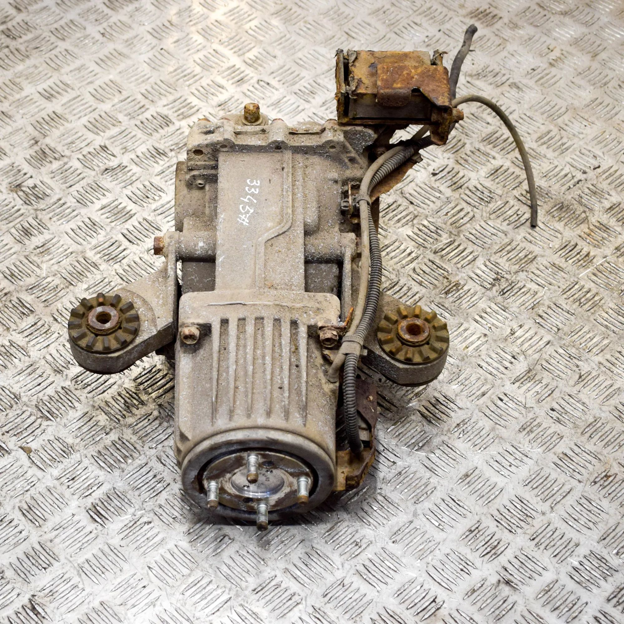 Mitsubishi Outlander takatasauspyörästö Rear differential — MITSUBISHI OUTLANDER (II CW...