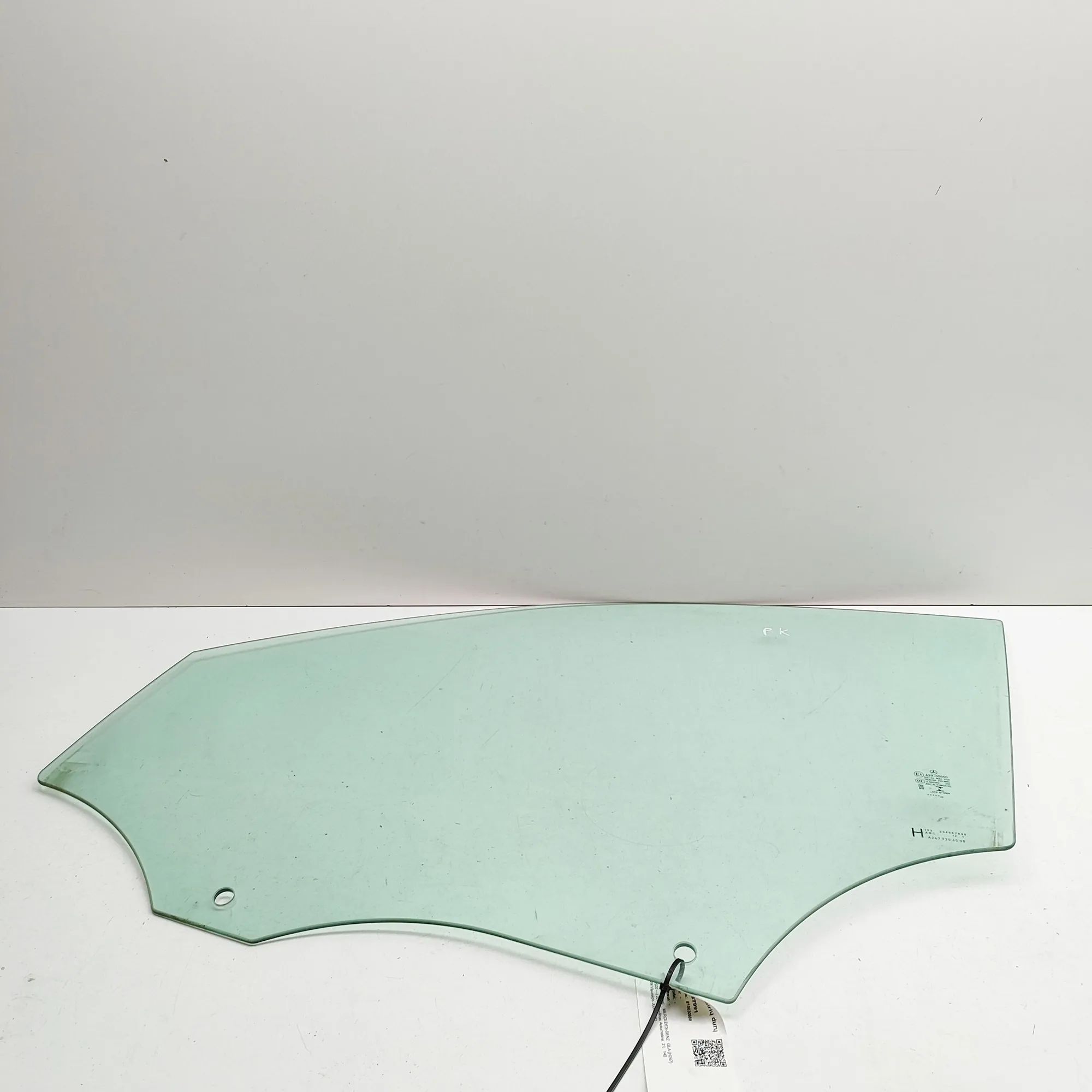 Mercedes-Benz GLA / EQA (H247) Front Left Door Window Front Left Door Window — MERCEDES BENZ GLA (H24...