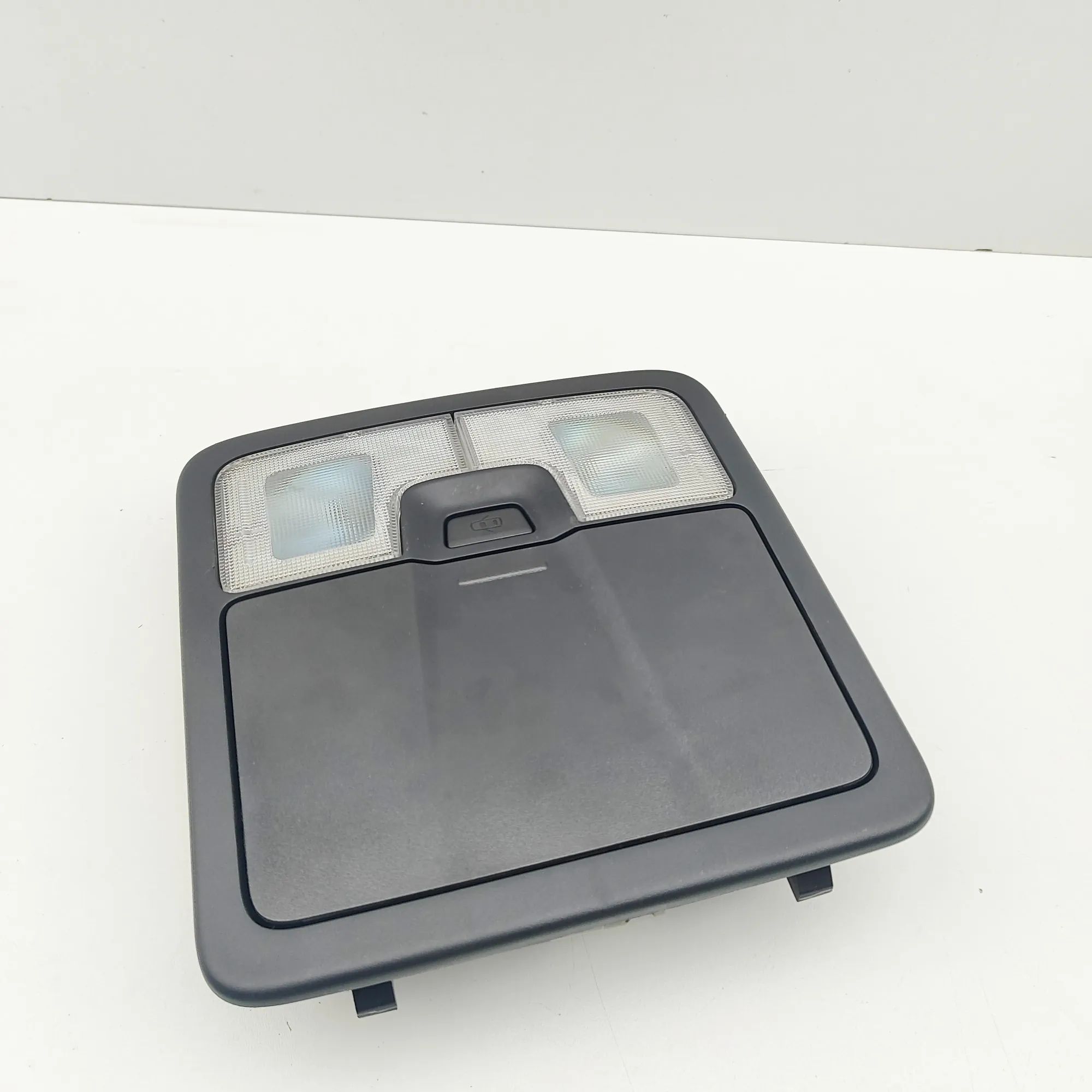 Isuzu D-Max Interior light Interior light — ISUZU D-MAX (II TFR, TFS) (201...