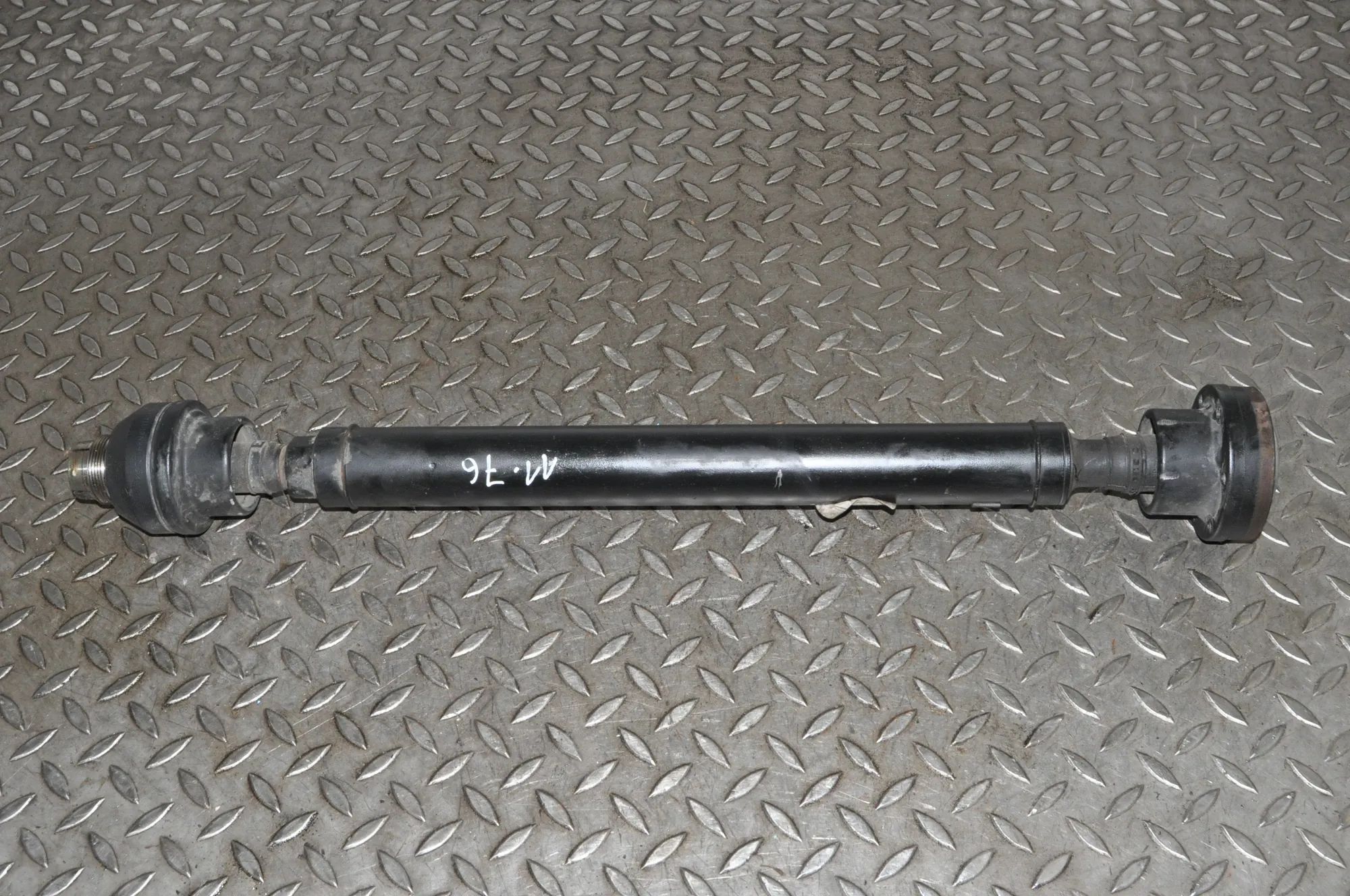 Land Rover Range Rover Sport (L494) Gearbox Short Propshaft Gearbox Short Propshaft — LAND ROVER RANGE ROVE...