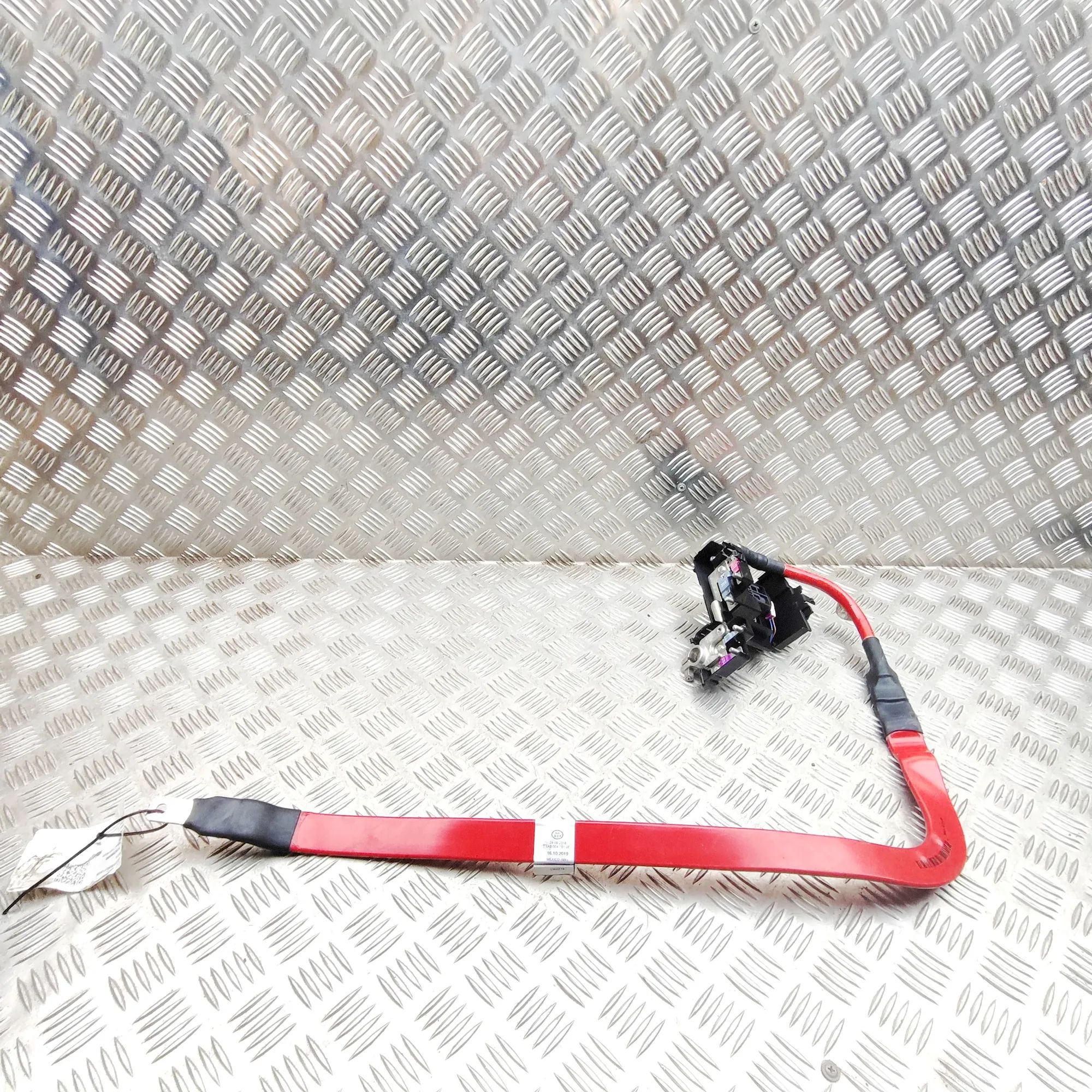 Audi Q5 (FY) Battery Cable Ends Battery Cable Ends — AUDI Q5 (FY) (2016-...) — ...