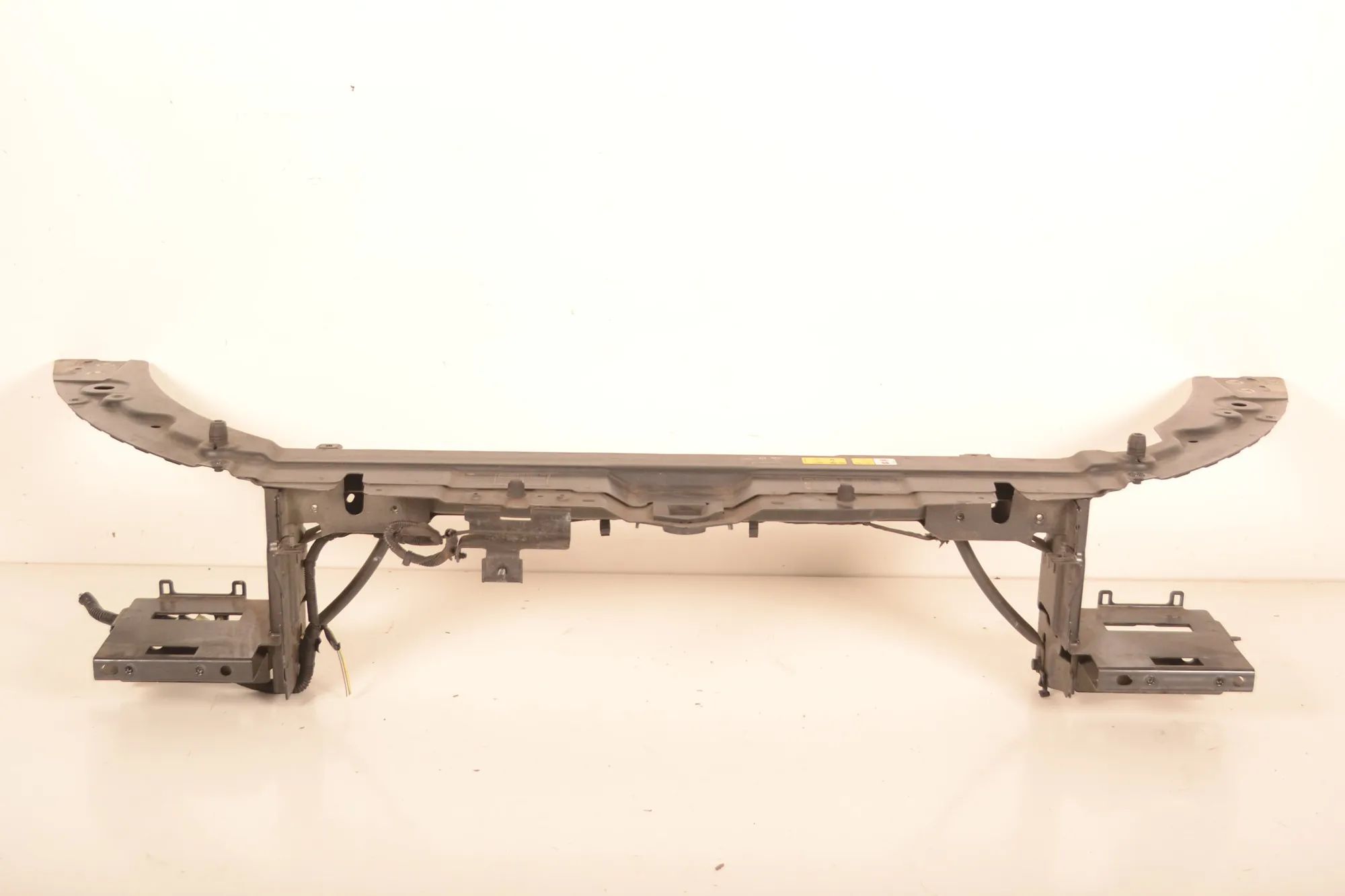 Land Rover Range Rover Evoque Slam Panel Frame Kit Slam Panel Frame Kit — LAND ROVER RANGE ROVER E...