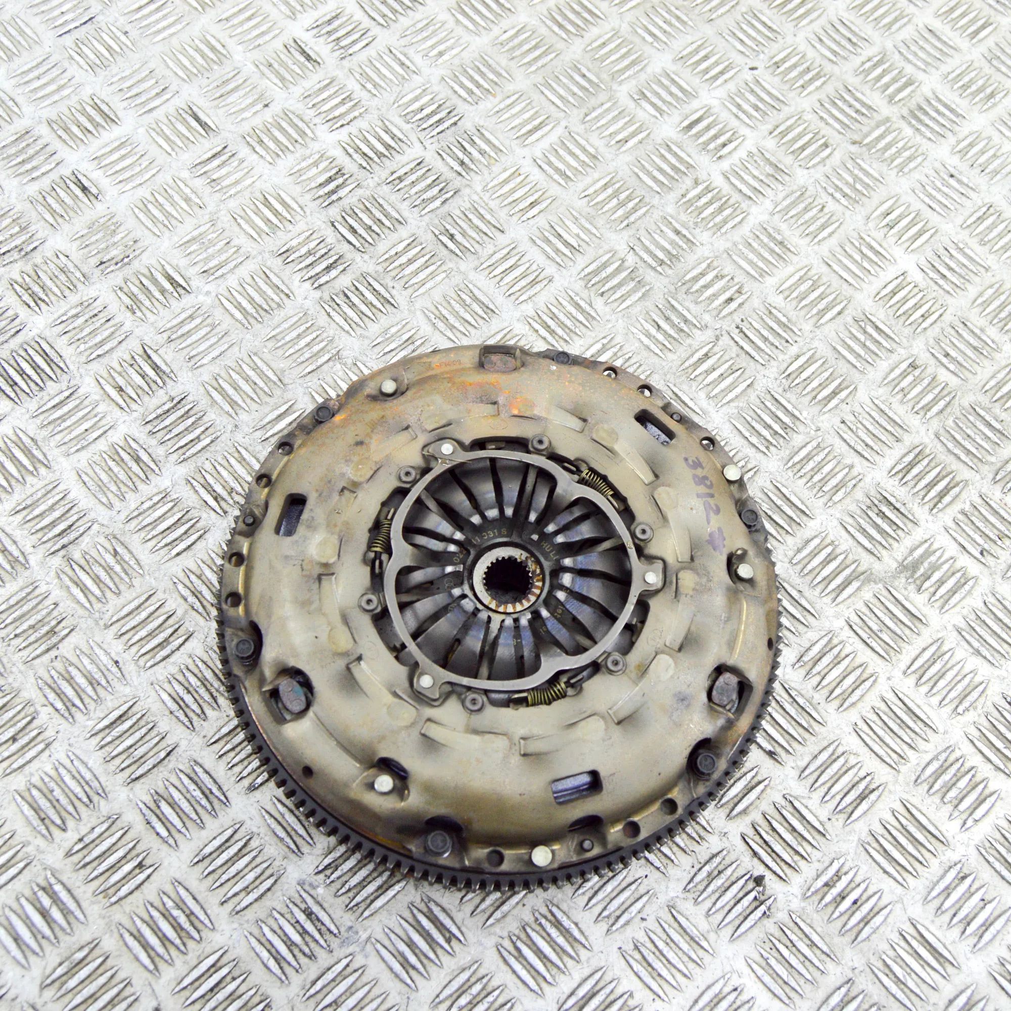 Skoda Superb (3T) kytkinsarja Clutch kit — SKODA SUPERB (II Estate 3T5) (2009...
