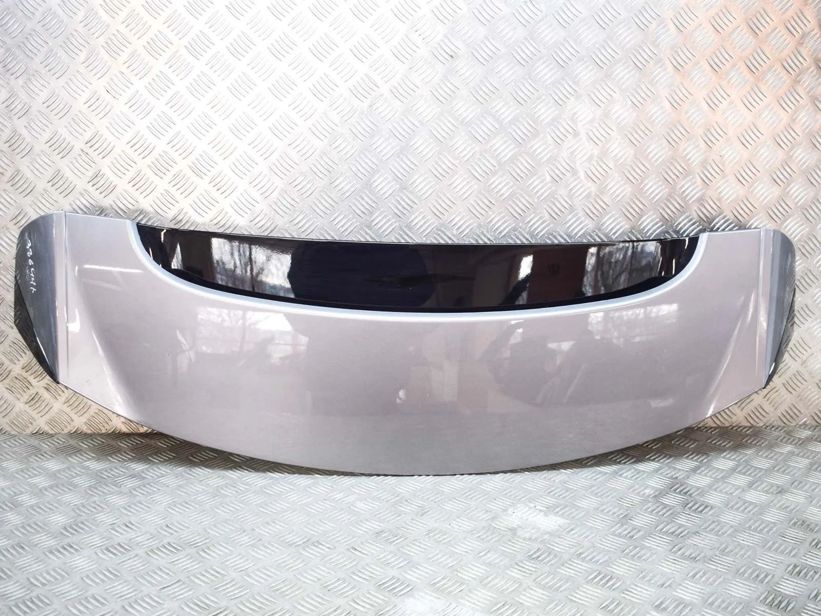 Jaguar I-Pace Tailgate Bootlid Spoiler Tailgate Bootlid Spoiler — JAGUAR I-PACE (X590)...