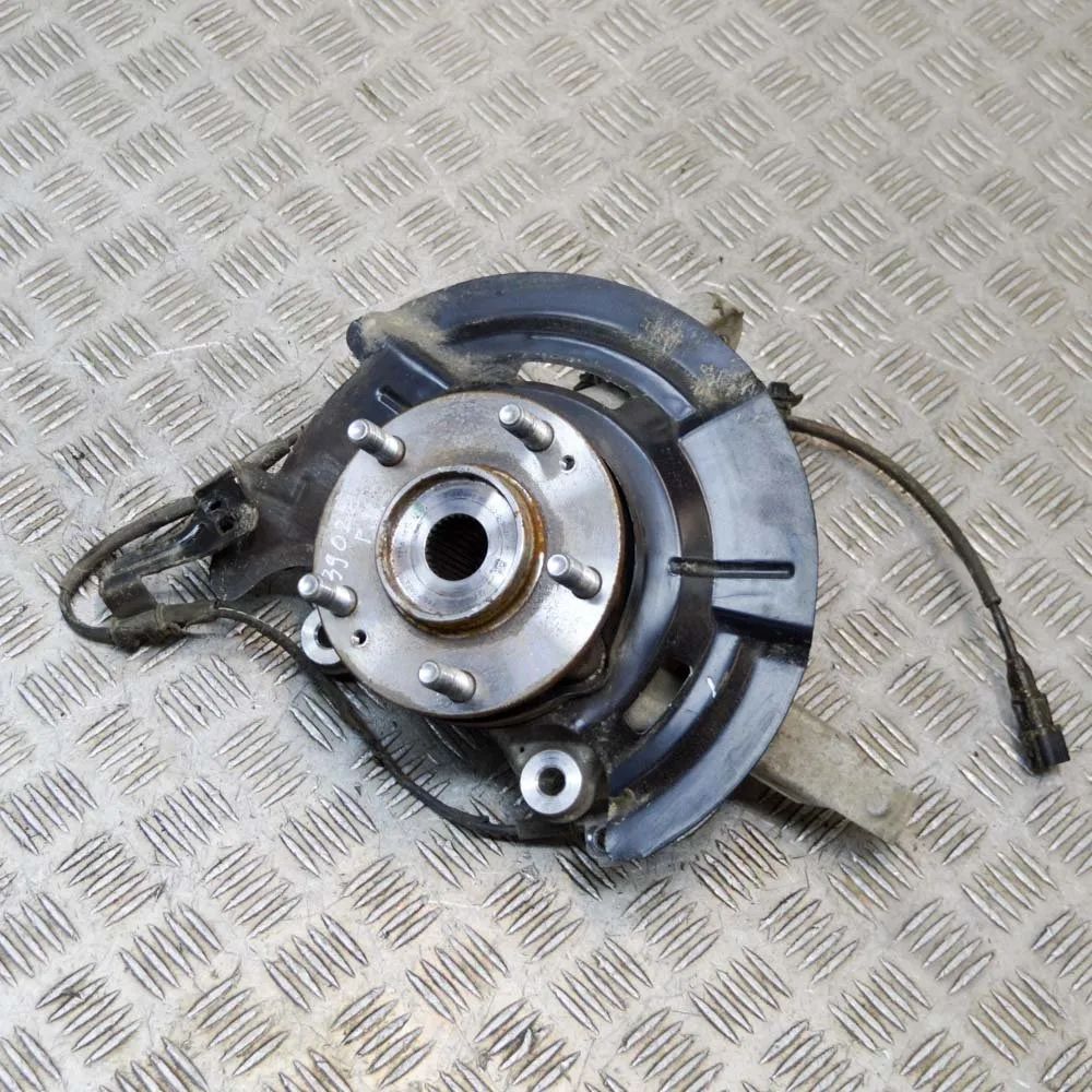 Hyundai Ioniq Front Right Wheel Hub Front Right Wheel Hub — HYUNDAI IONIQ (AE) (201...