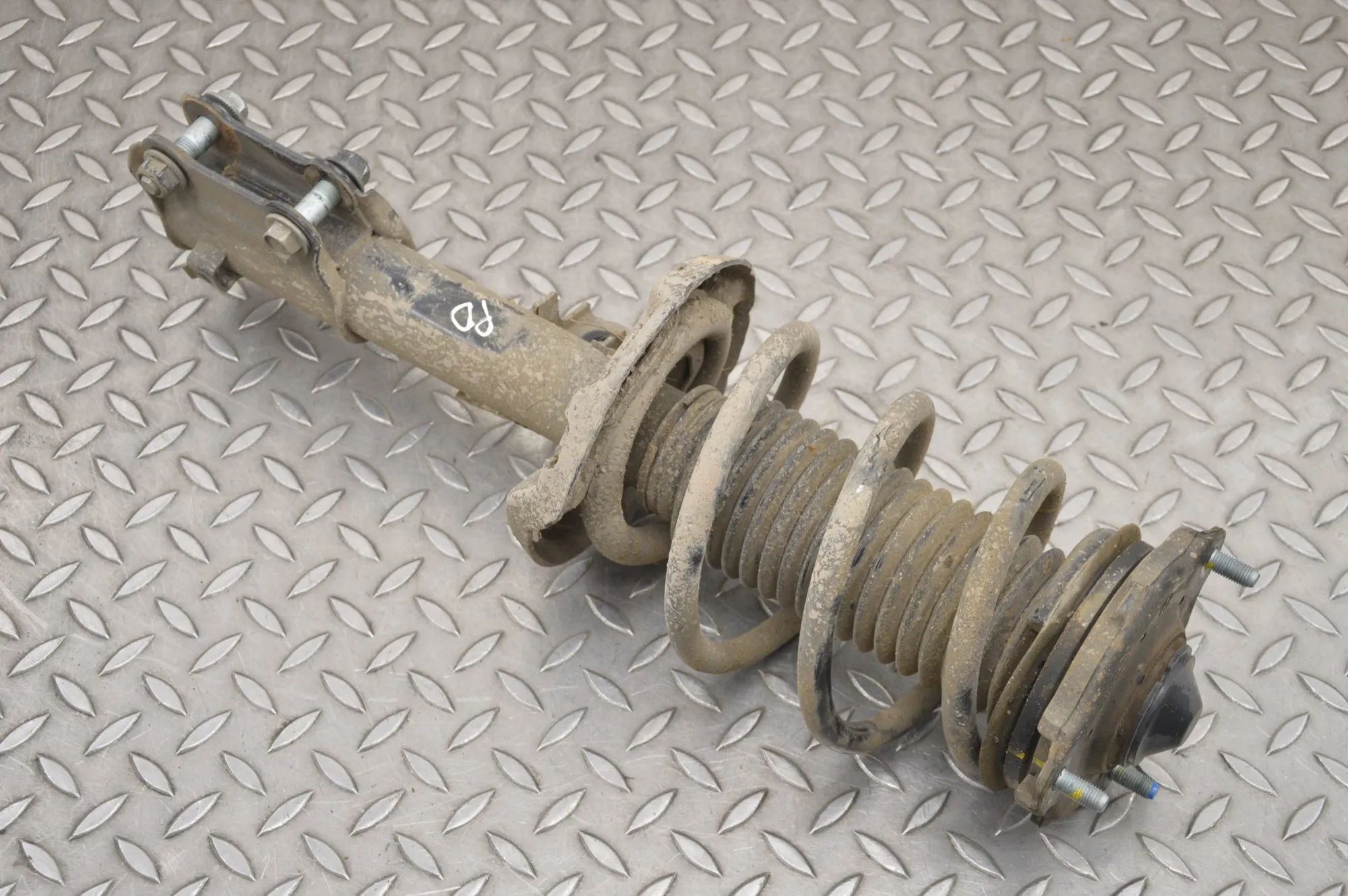 Kia Ceed (CD) Shock absorber — front right Shock absorber — front right — KIA XCEED (CD) (...
