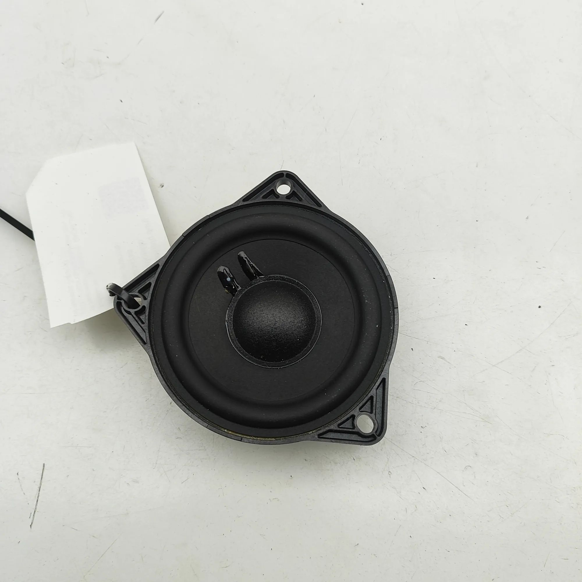 Porsche Macan (XAB) Rear Right Door Speaker Rear Right Door Speaker — PORSCHE MACAN (XAB) (...