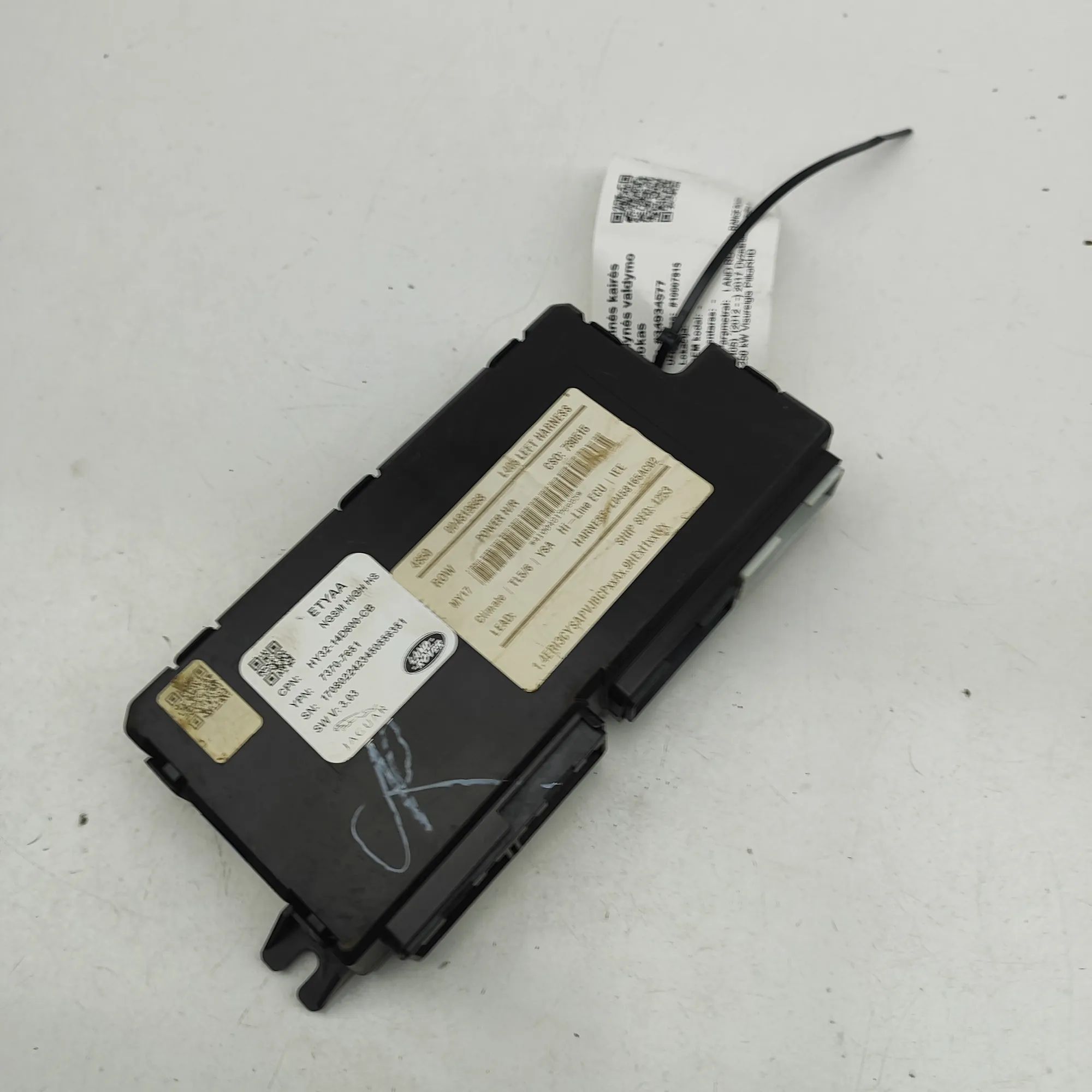 Land Rover Range Rover (L405) Front Left Seat Control Unit Front Left Seat Control Unit — LAND ROVER RANGE...