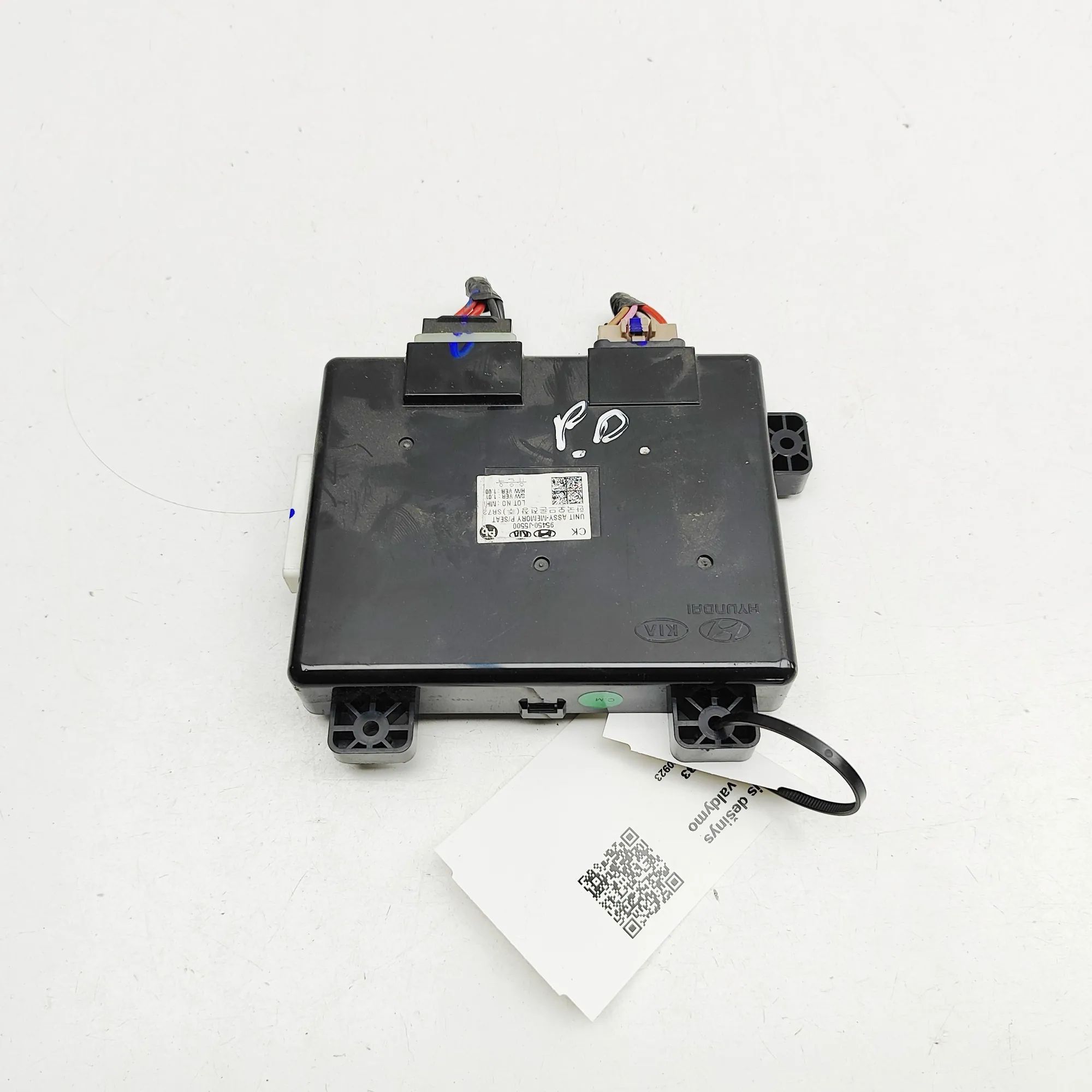 Kia Stinger Front Right Seat Control Unit Front Right Seat Control Unit — KIA STINGER (CK...