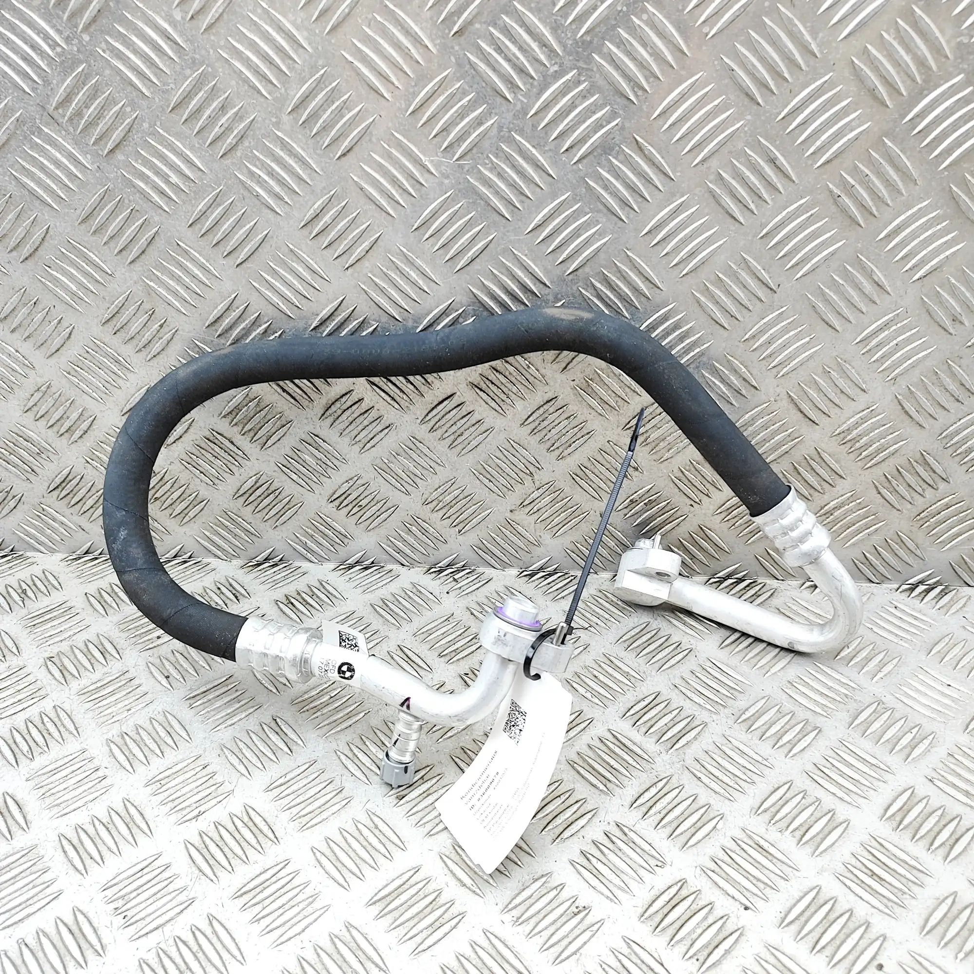 BMW X6 (G06) A/C Air Con Hose Pipe A/C Air Con Hose Pipe — BMW X6G06 (2019-...) — ...