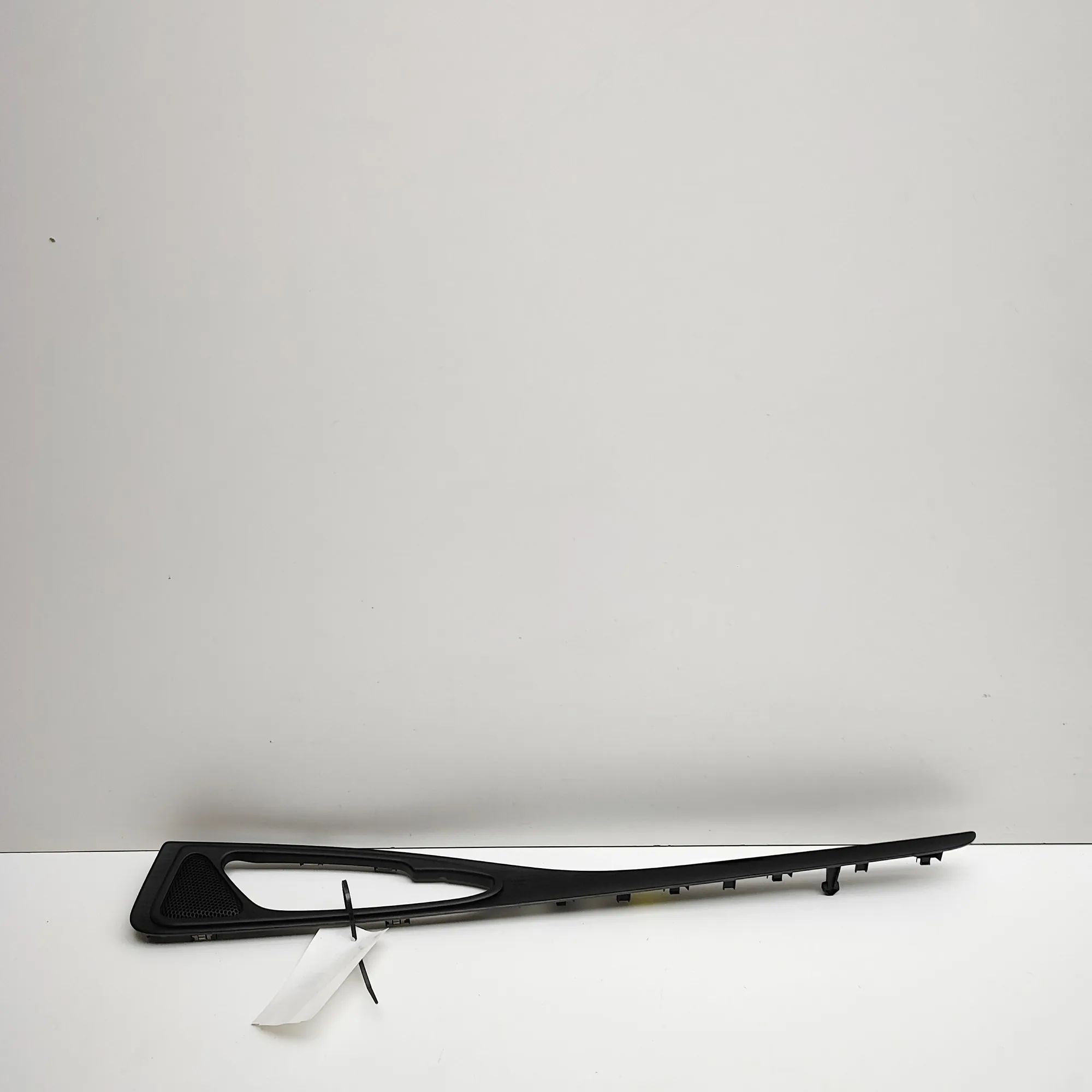 Alfa-Romeo Stelvio Door panel trim — rear right Door panel trim — rear right — ALFA ROMEO STELV...