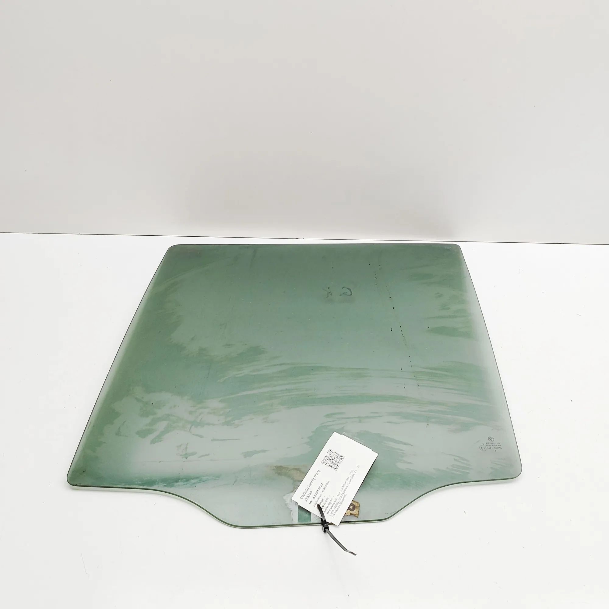 Volkswagen Amarok Rear Left Door Window Rear Left Door Window — VW AMAROK (2H_, S1B) (2...