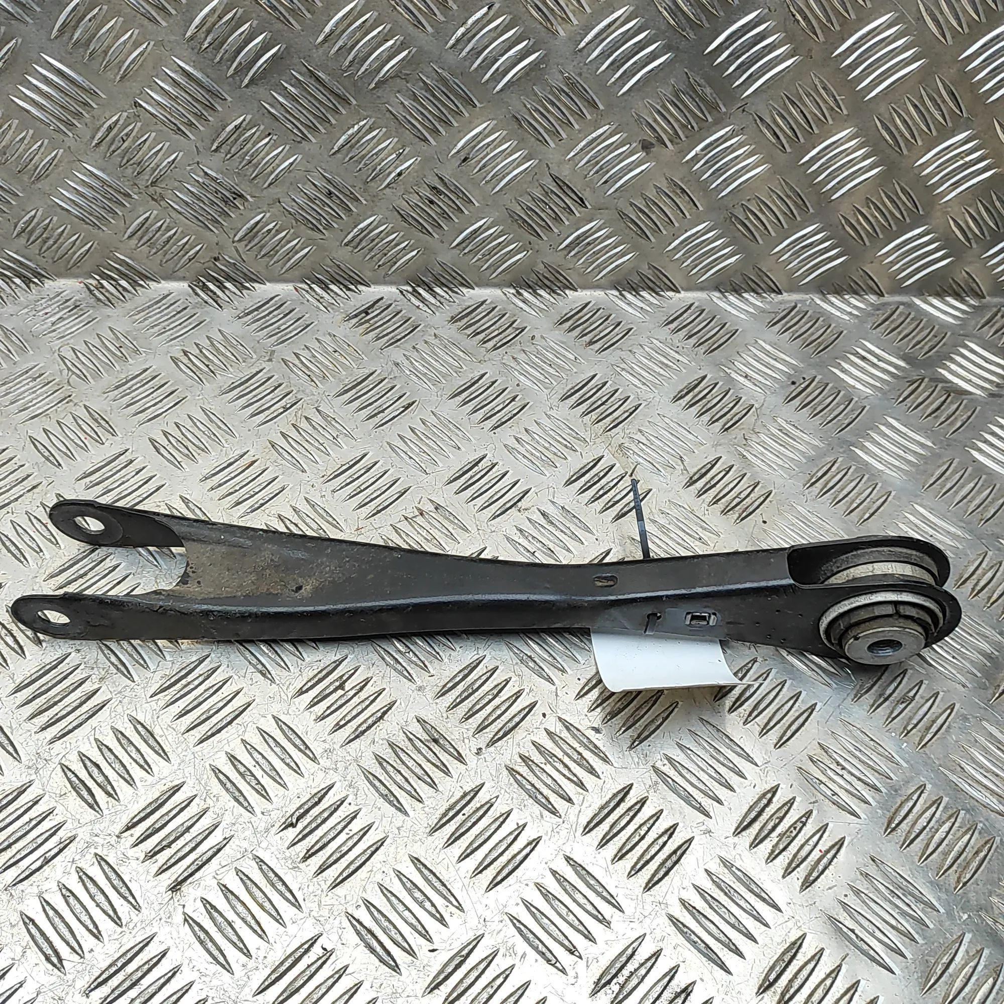 BMW X5 (G05) Control arm — rear left Control arm — rear left — BMW X5 (G05) (2018-.....