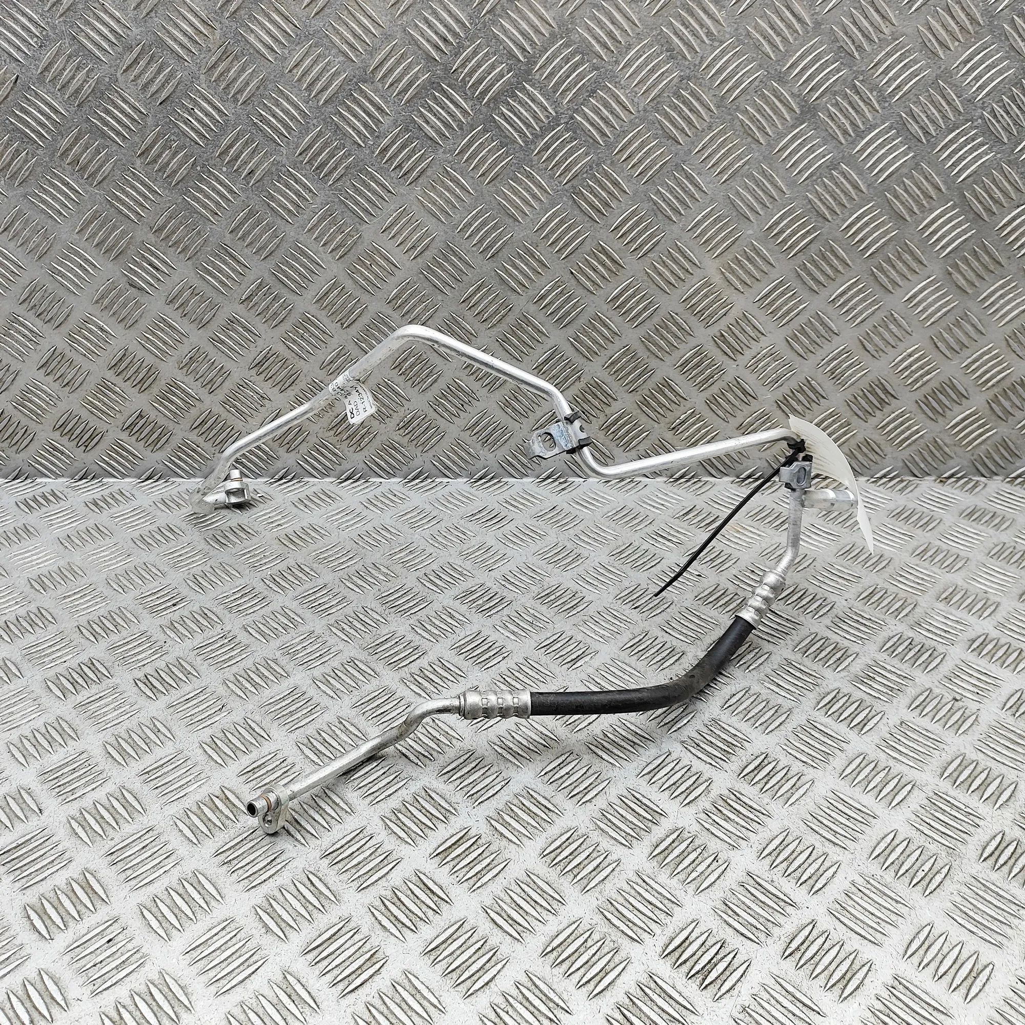 Smart ForTwo A/C Air Con Hose Pipe A/C Air Con Hose Pipe — SMART FORTWO (Coupe 453...