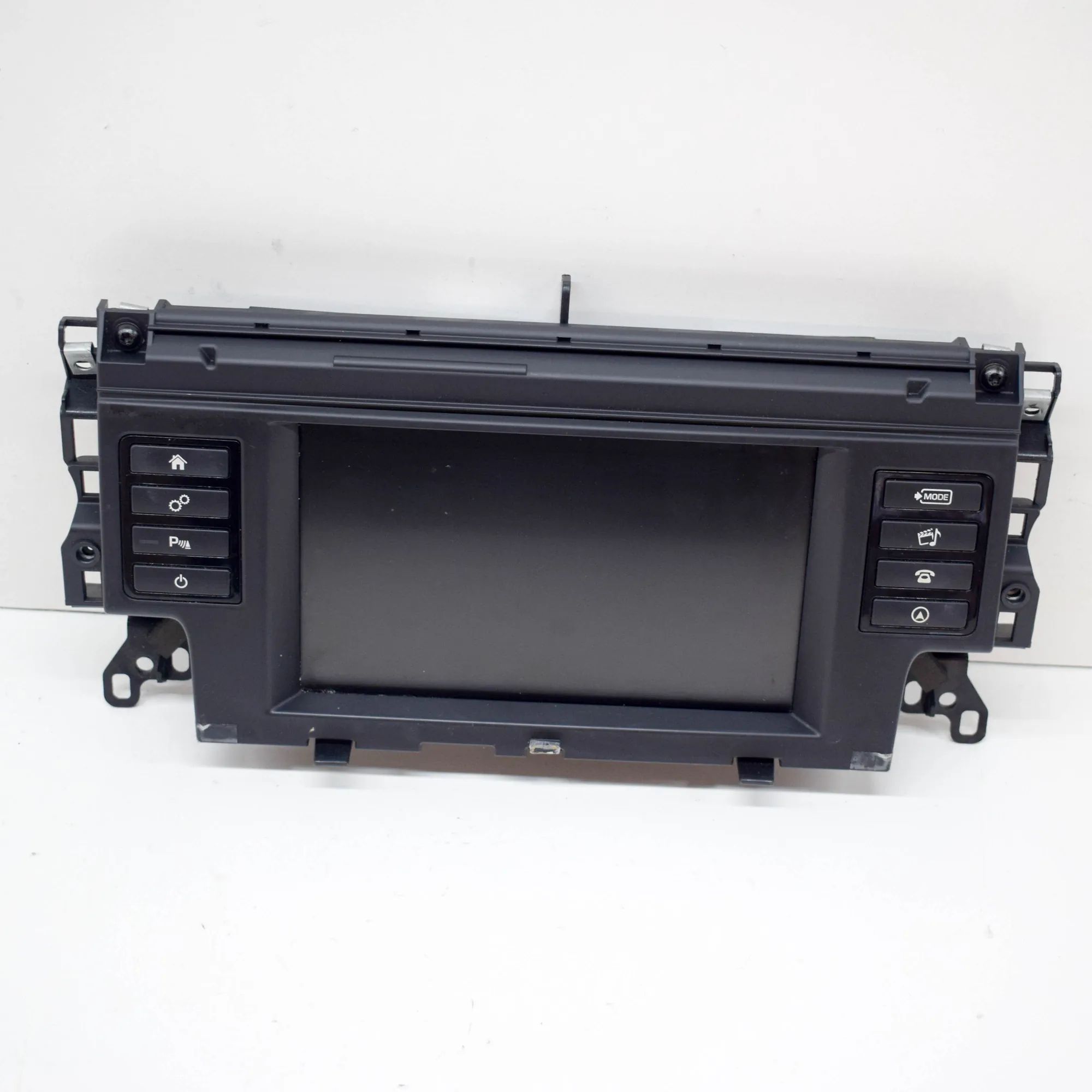 Land Rover Discovery Sport Navigation display Navigation display — LAND ROVER DISCOVERY SPORT...