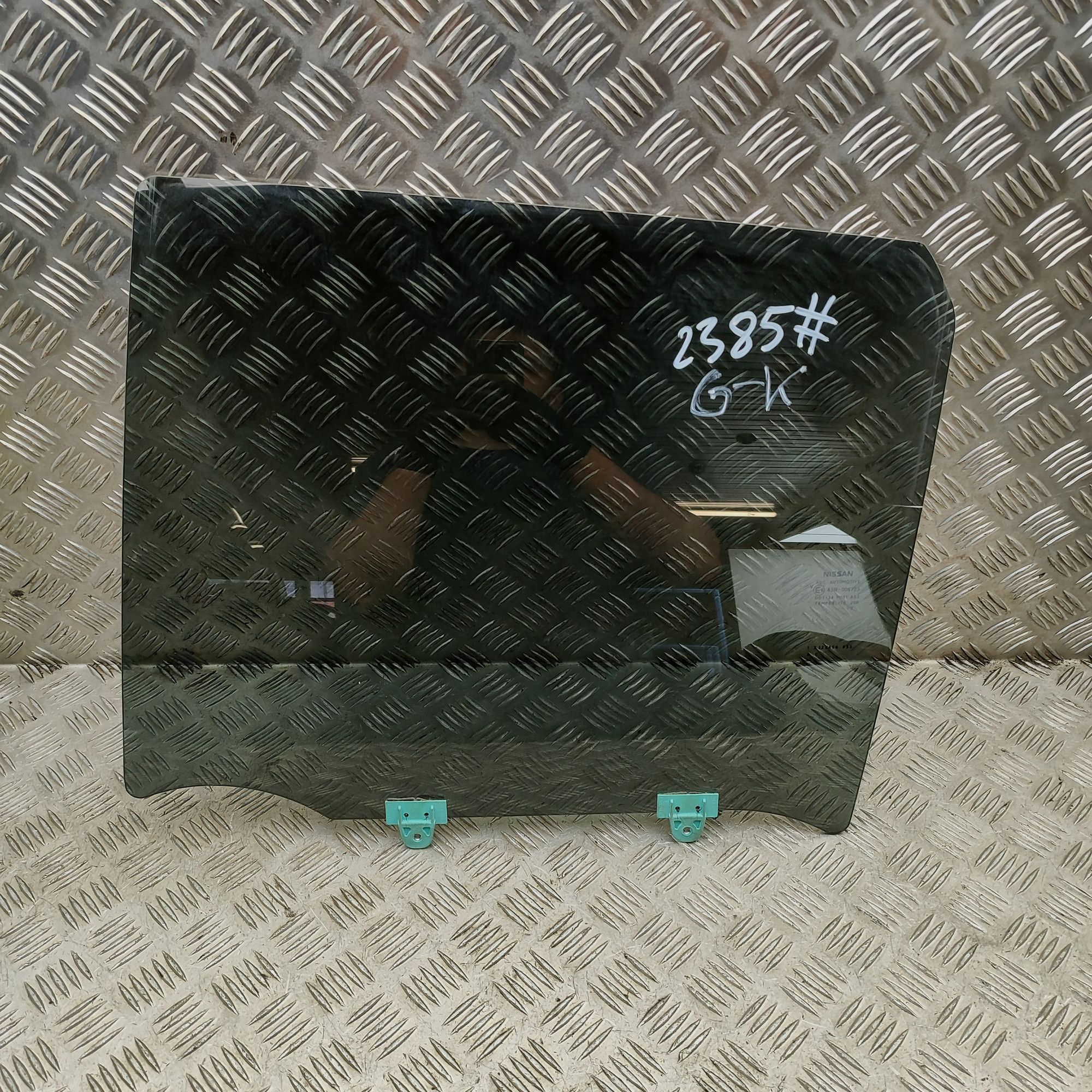 Nissan Juke Rear Left Door Window Rear Left Door Window — NISSAN JUKE (F15) (2010...
