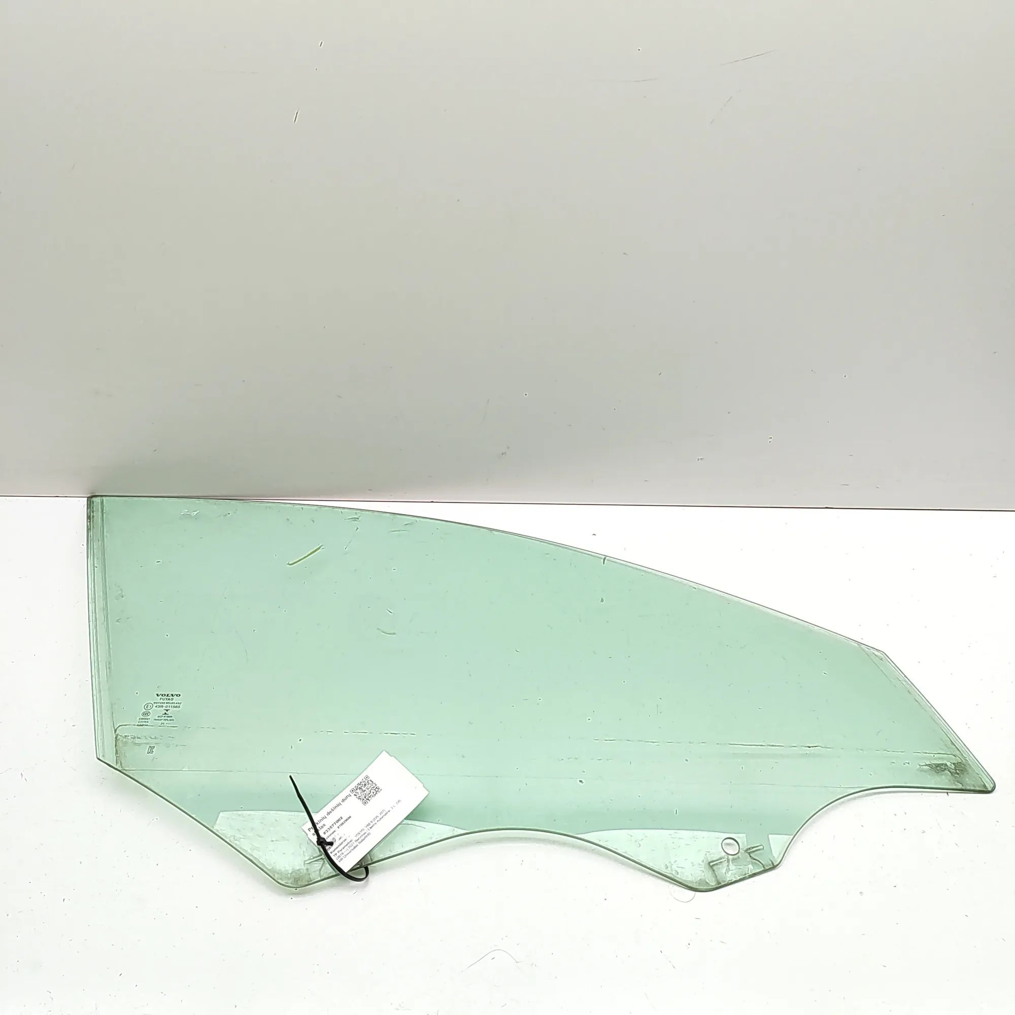 Volvo V60 Front Right Door Window Front Right Door Window — VOLVO V60 (II 225, 22...