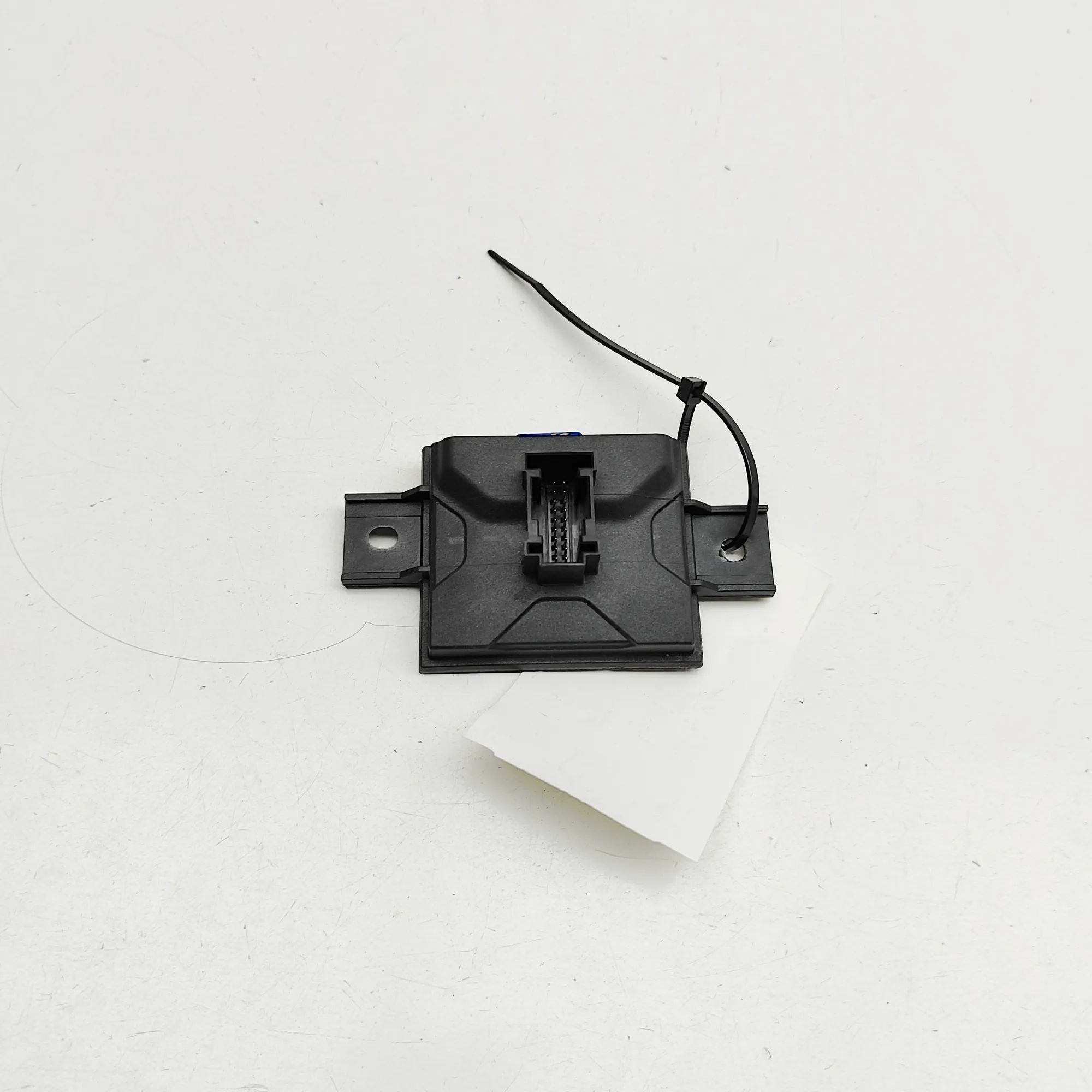 Mercedes-Benz GLA (X156) Camera control unit Camera control unit — MERCEDES BENZ GLA (X156) ...