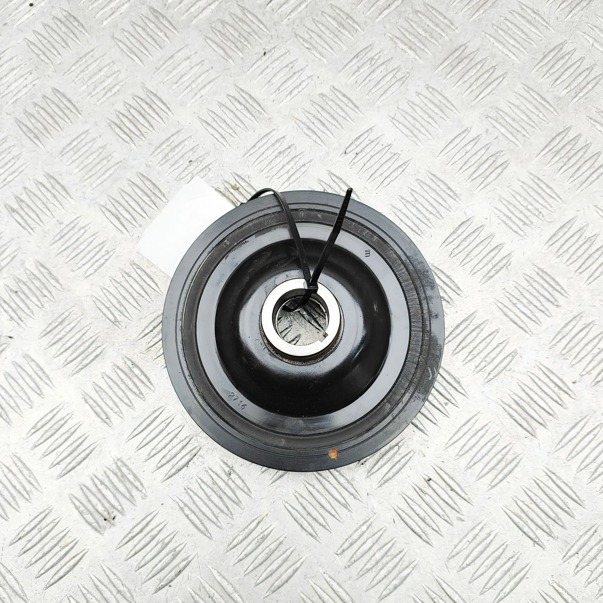 Mercedes-Benz A (W176) Шкив коленчатого вала Crankshaft pulley — MERCEDES BENZ C-CLASS (W205...