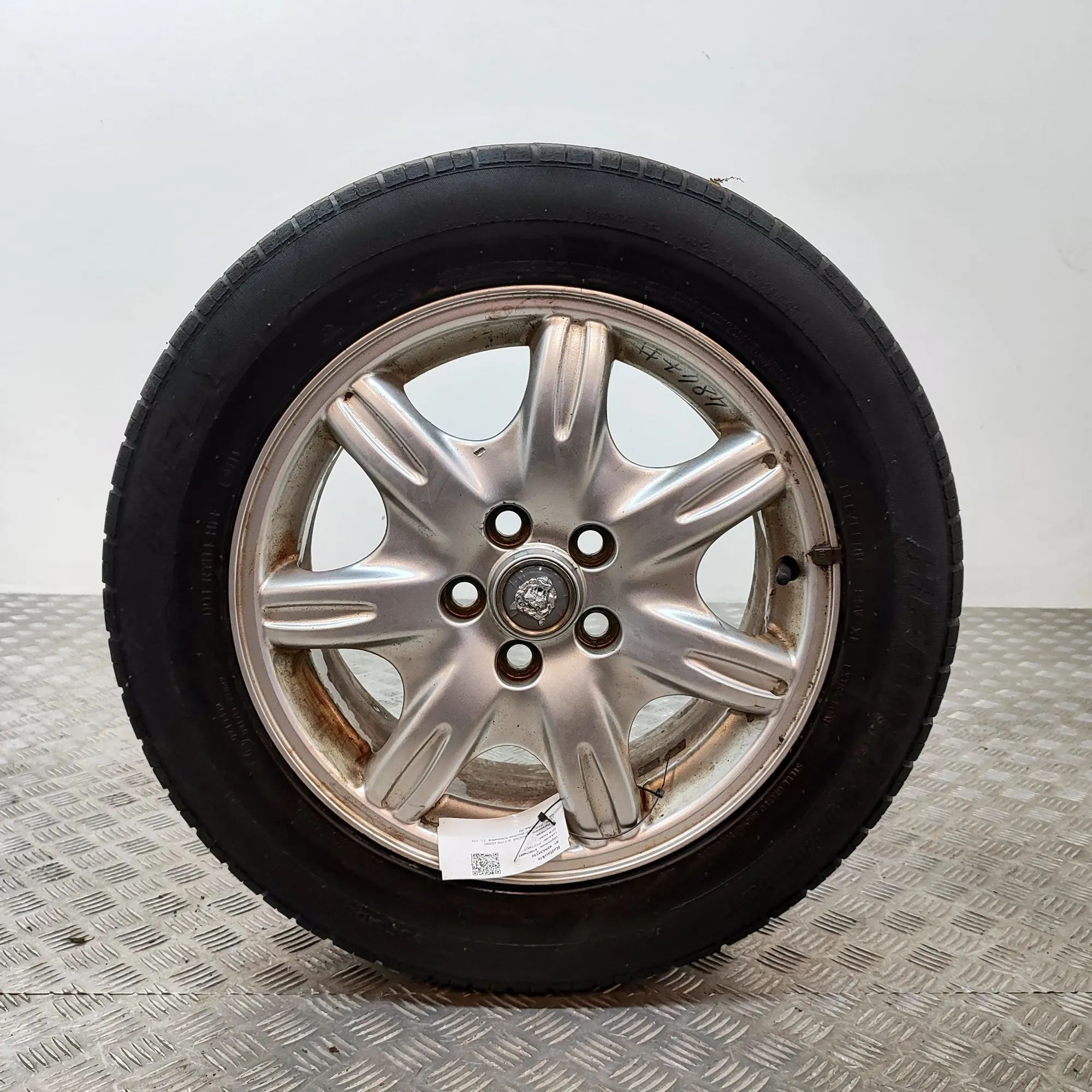 Jaguar S-Type Alloy Wheel Alloy wheel — JAGUAR S-TYPE (X200) (1999-2008) ...
