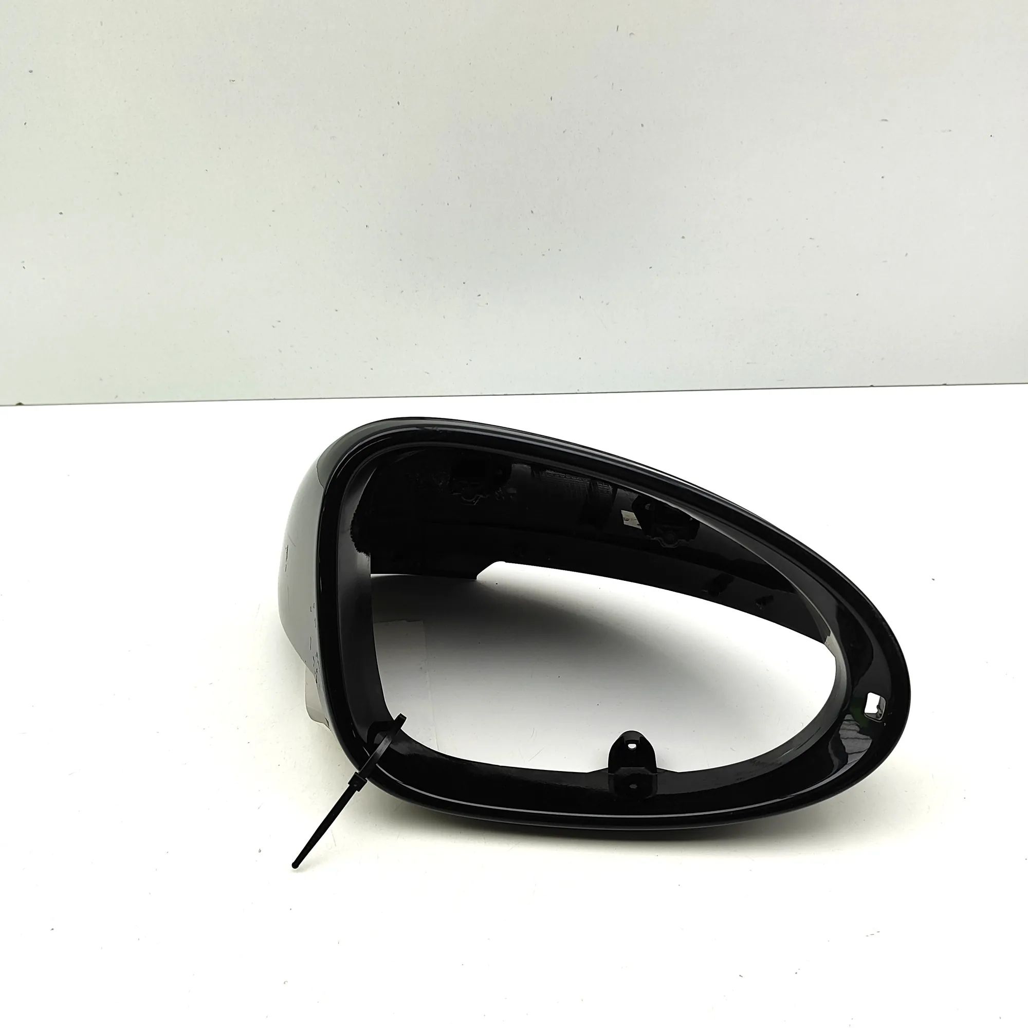 Porsche Macan Mirror trim — front right Mirror trim — front right — PORSCHE MACAN (95B)...